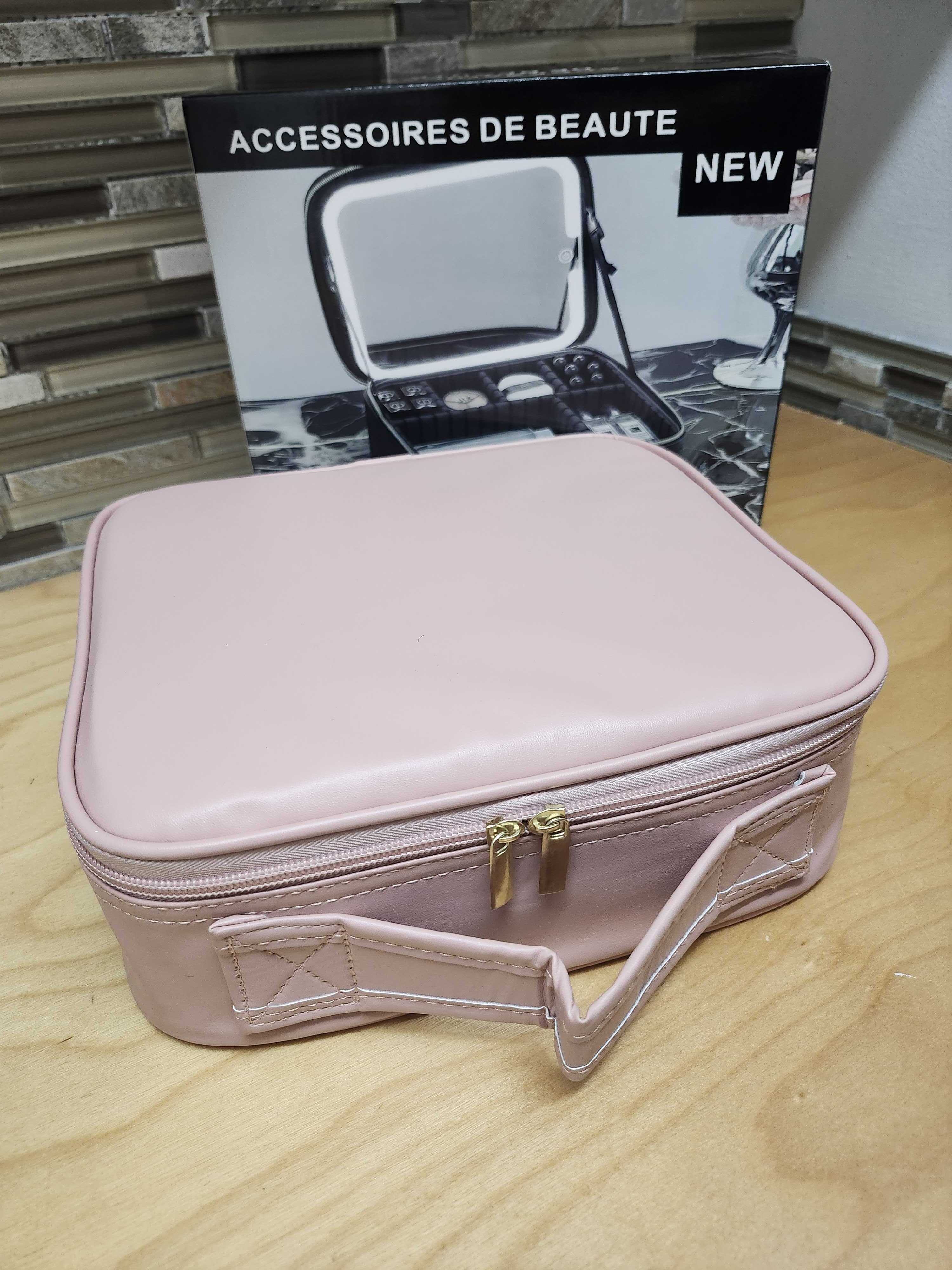 Organisateur de maquillage avec lumière