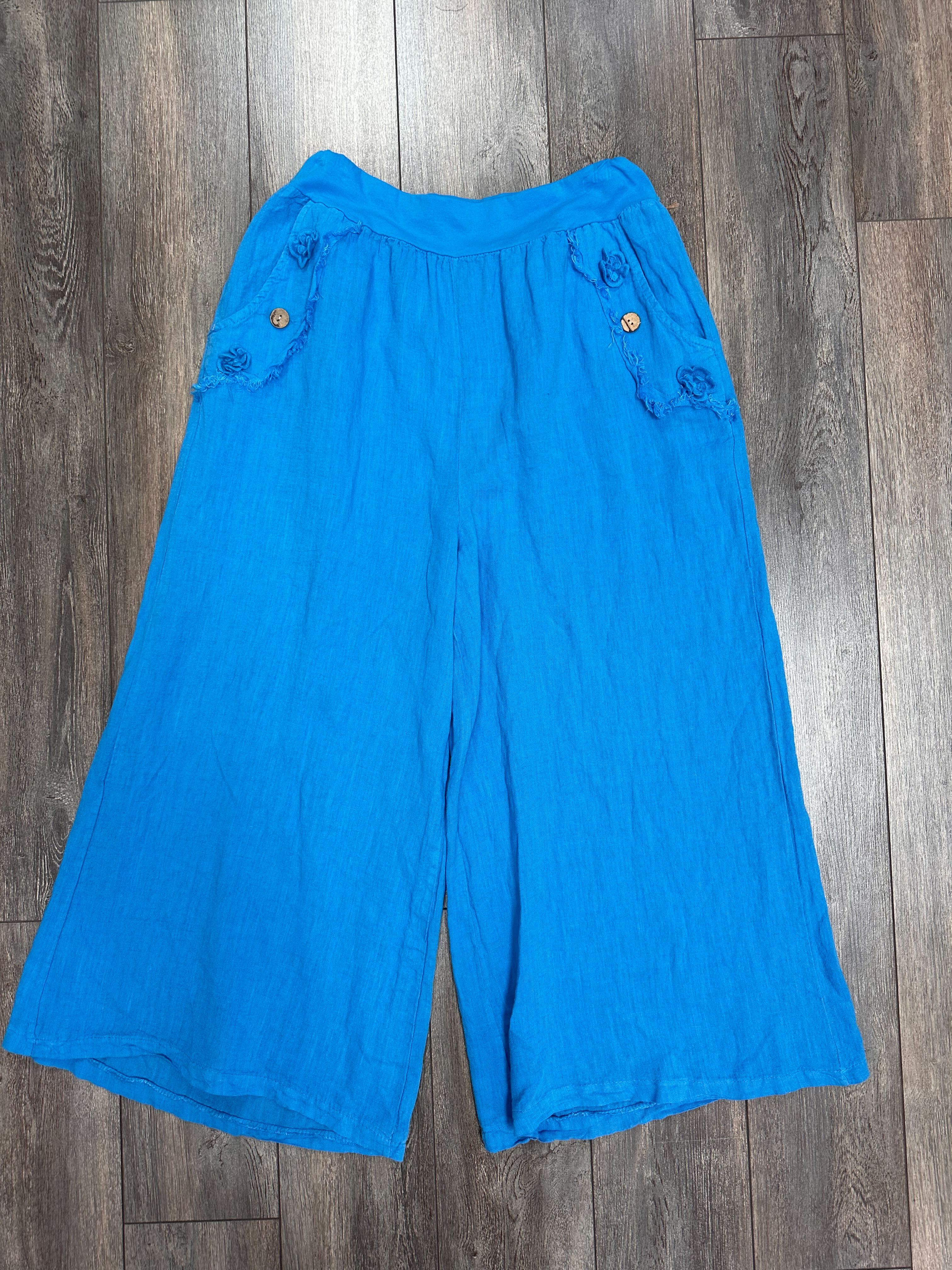 Pantalon en lin avec boutons bois décoratifs