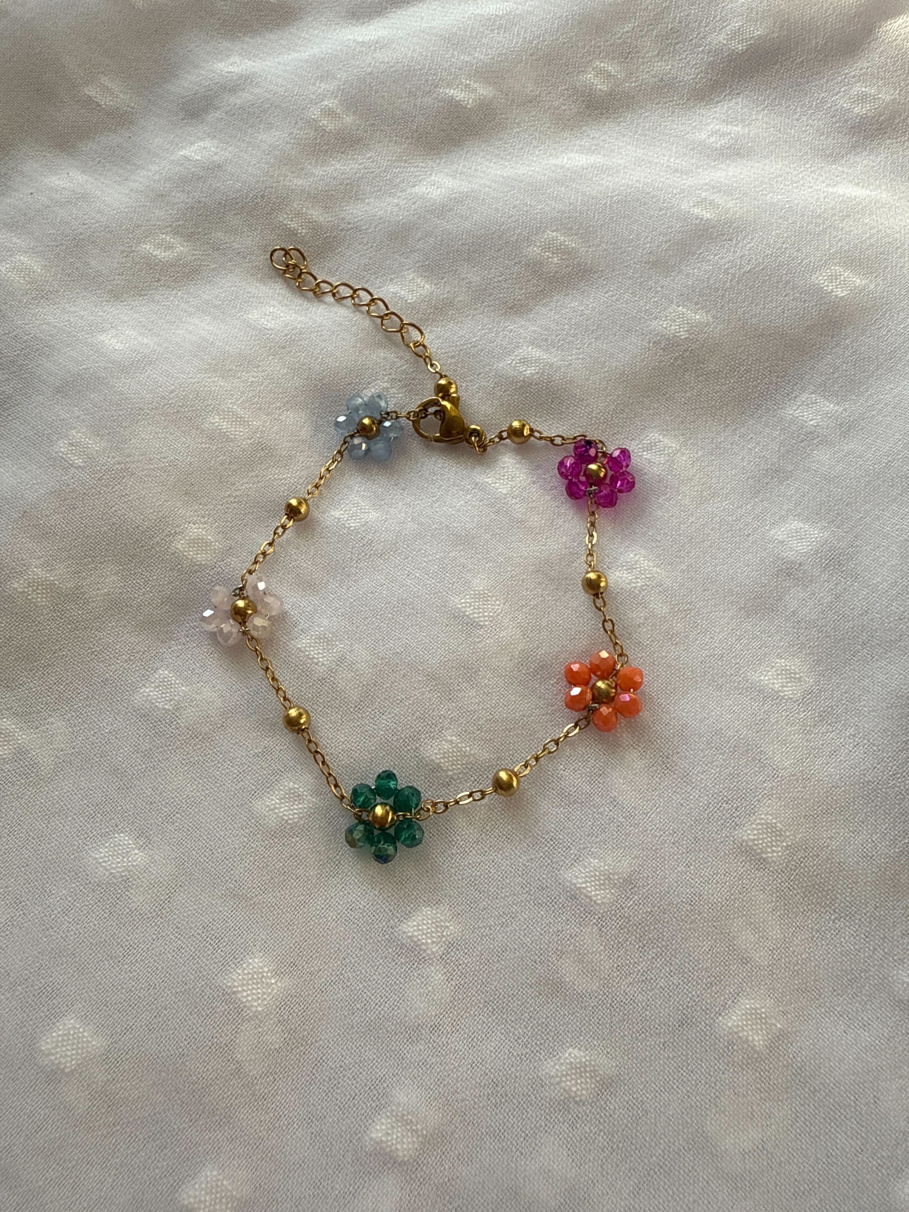 Bracelet avec fleurs en billes