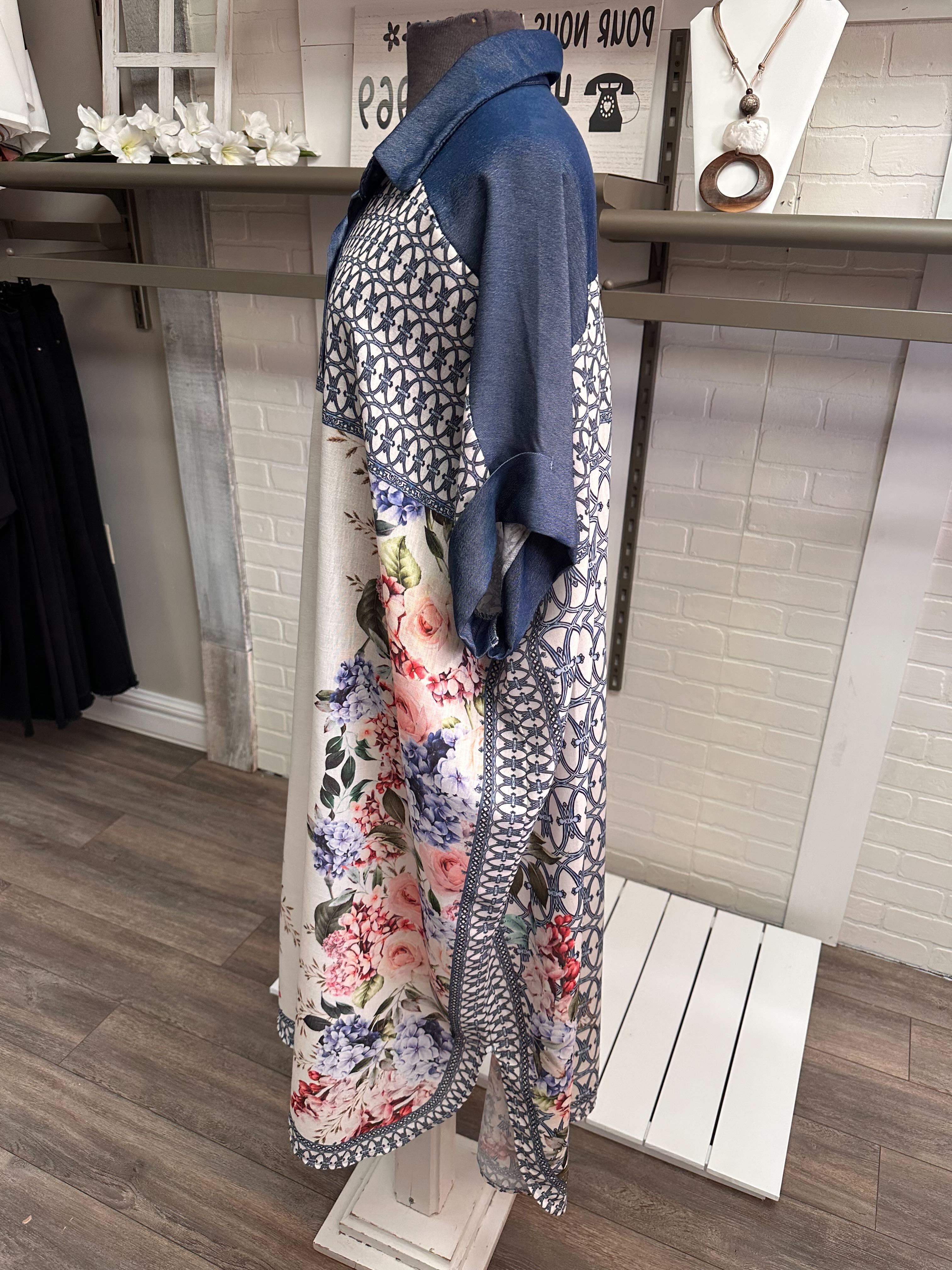 Robe jeans et fleuris