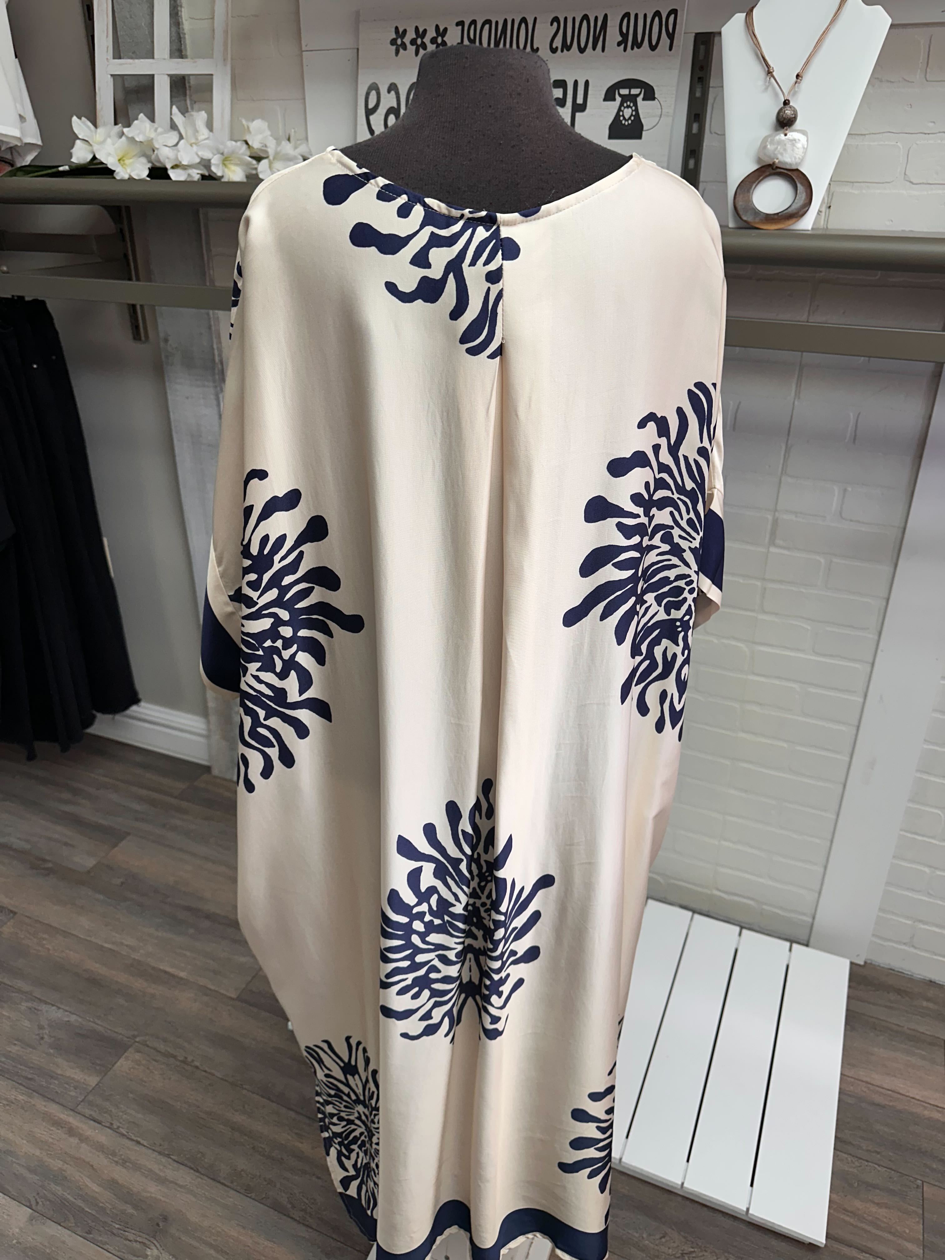 Robe avec fleurs