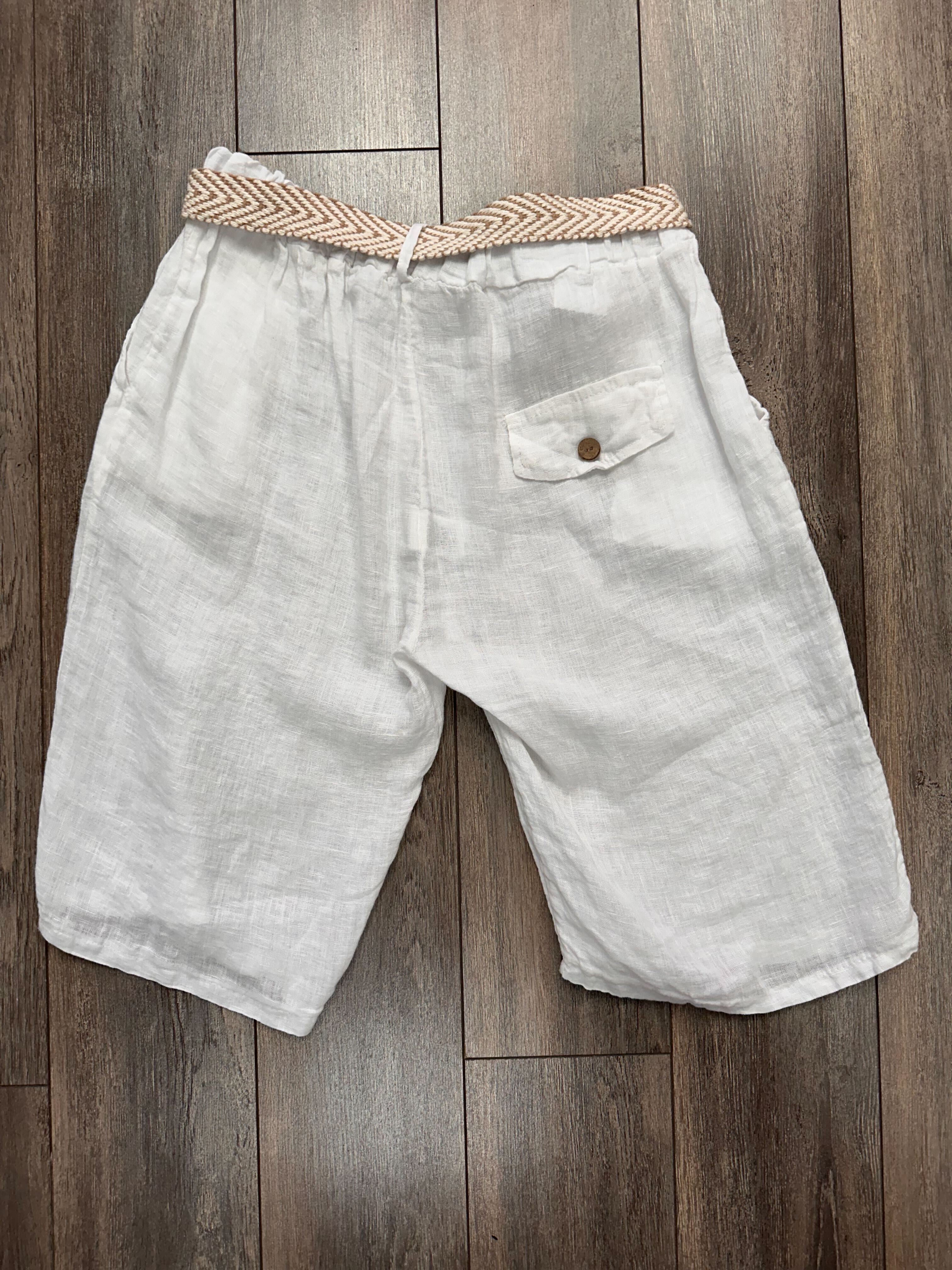 Bermudas en lin avec ceinture