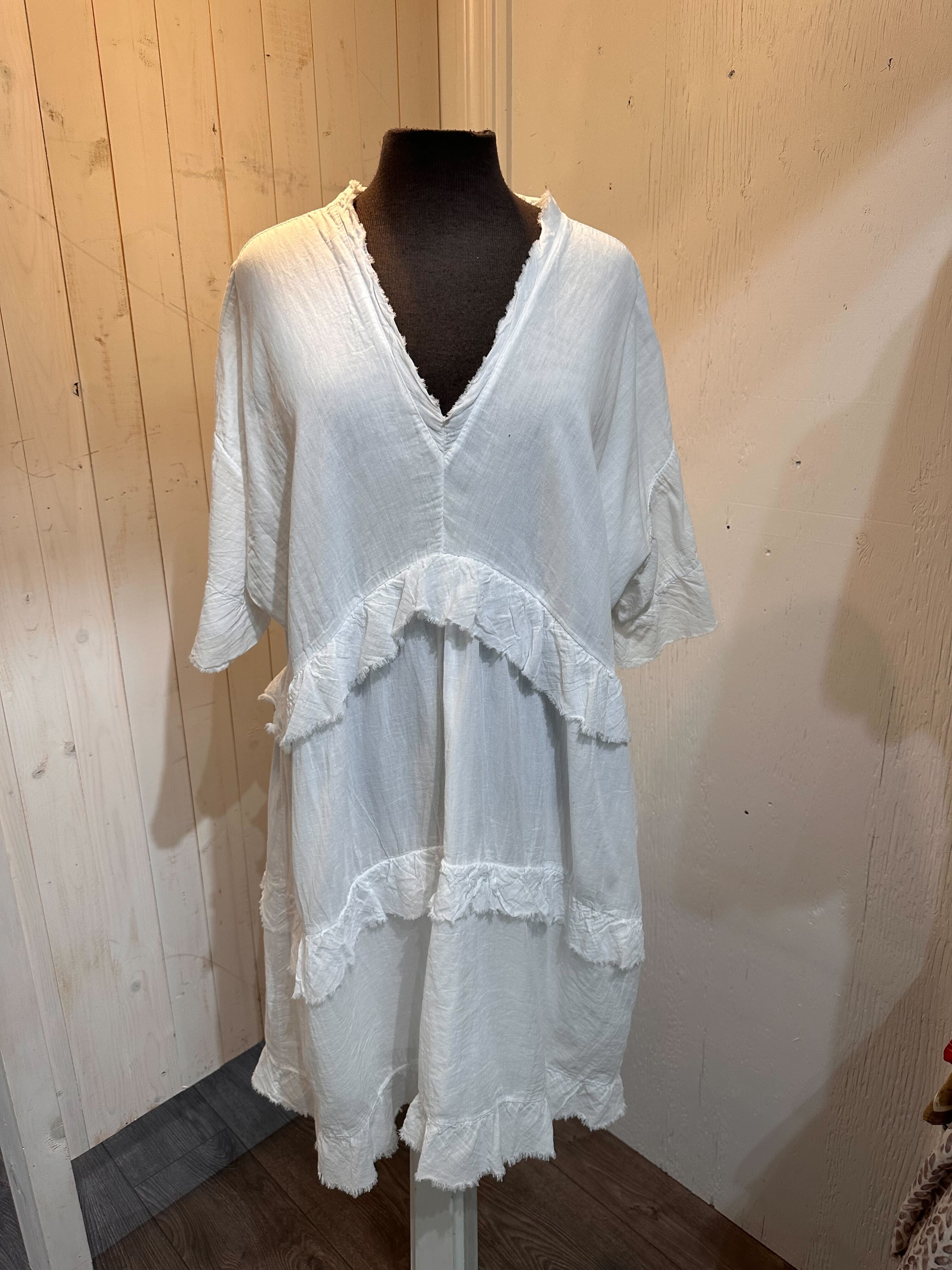 Robe courte à volants