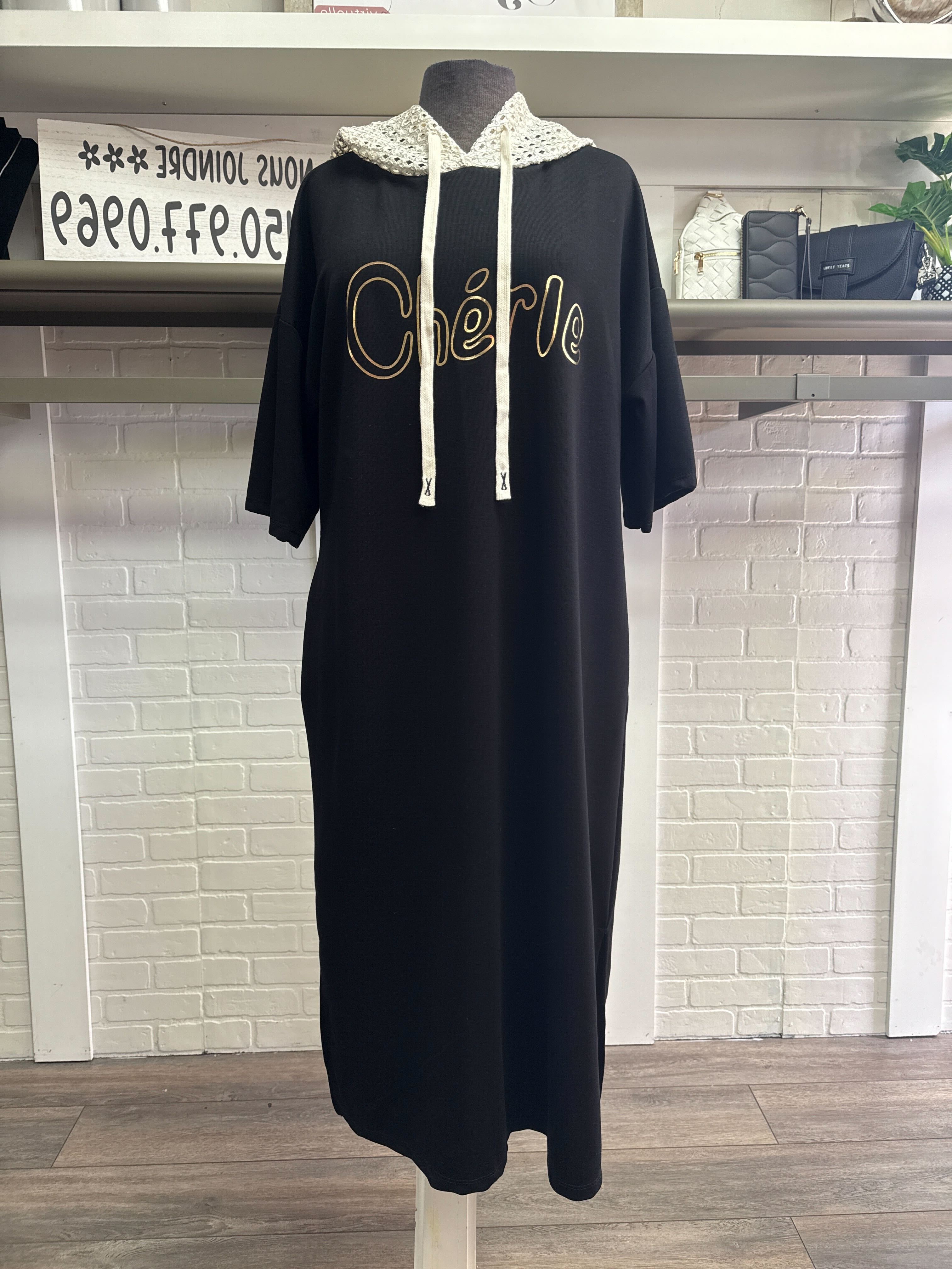 Robe avec capuchon