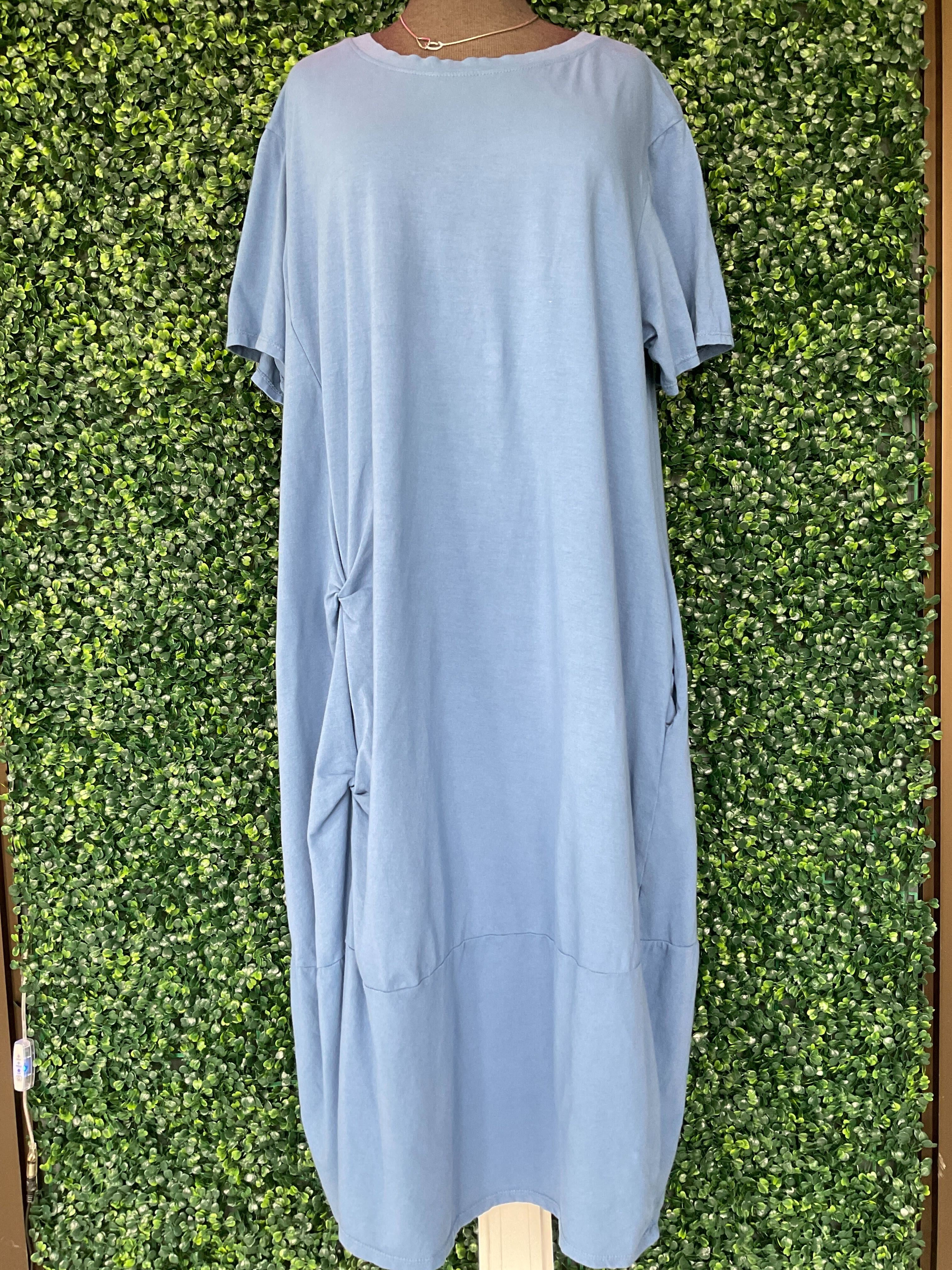 Robe mi-longue