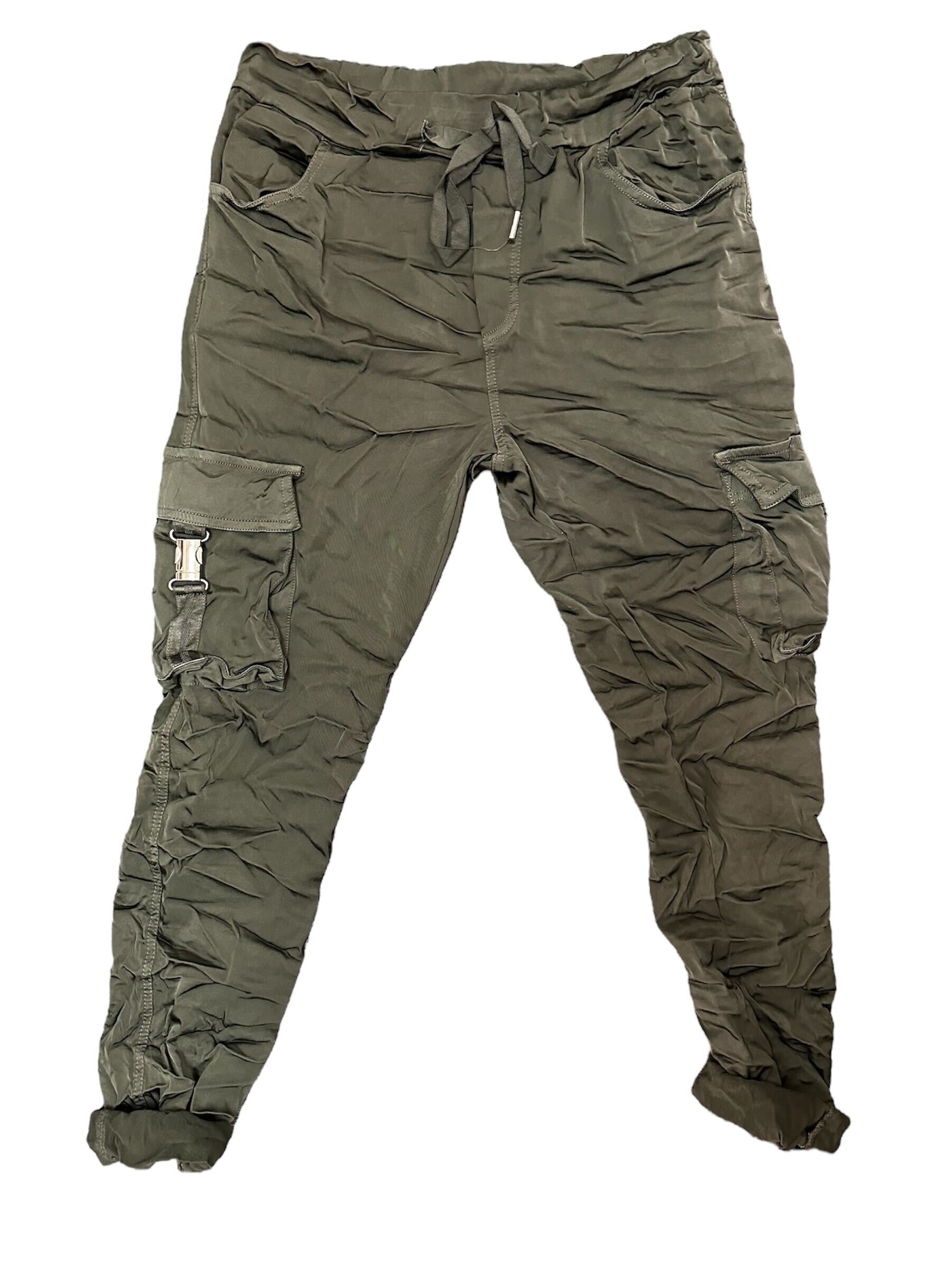 Pantalon satiné style cargo