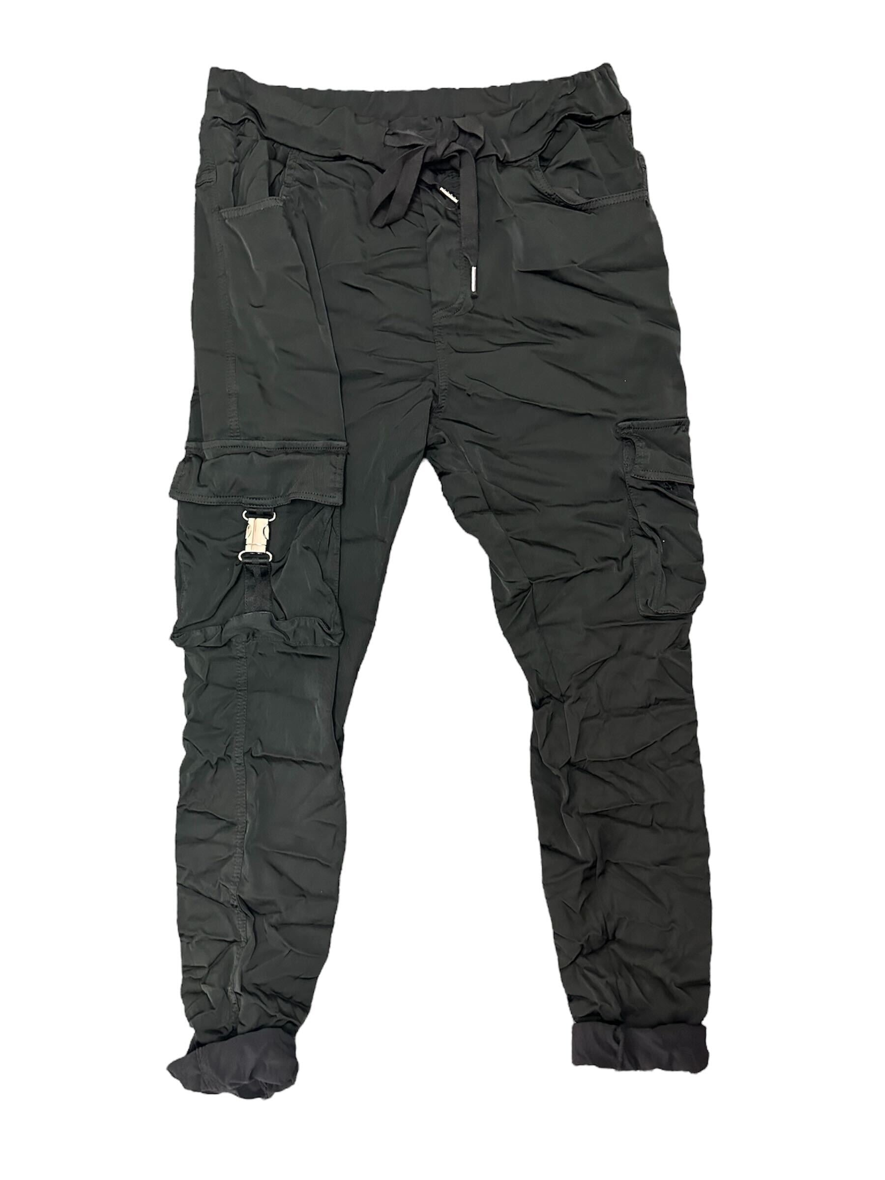 Pantalon satiné style cargo
