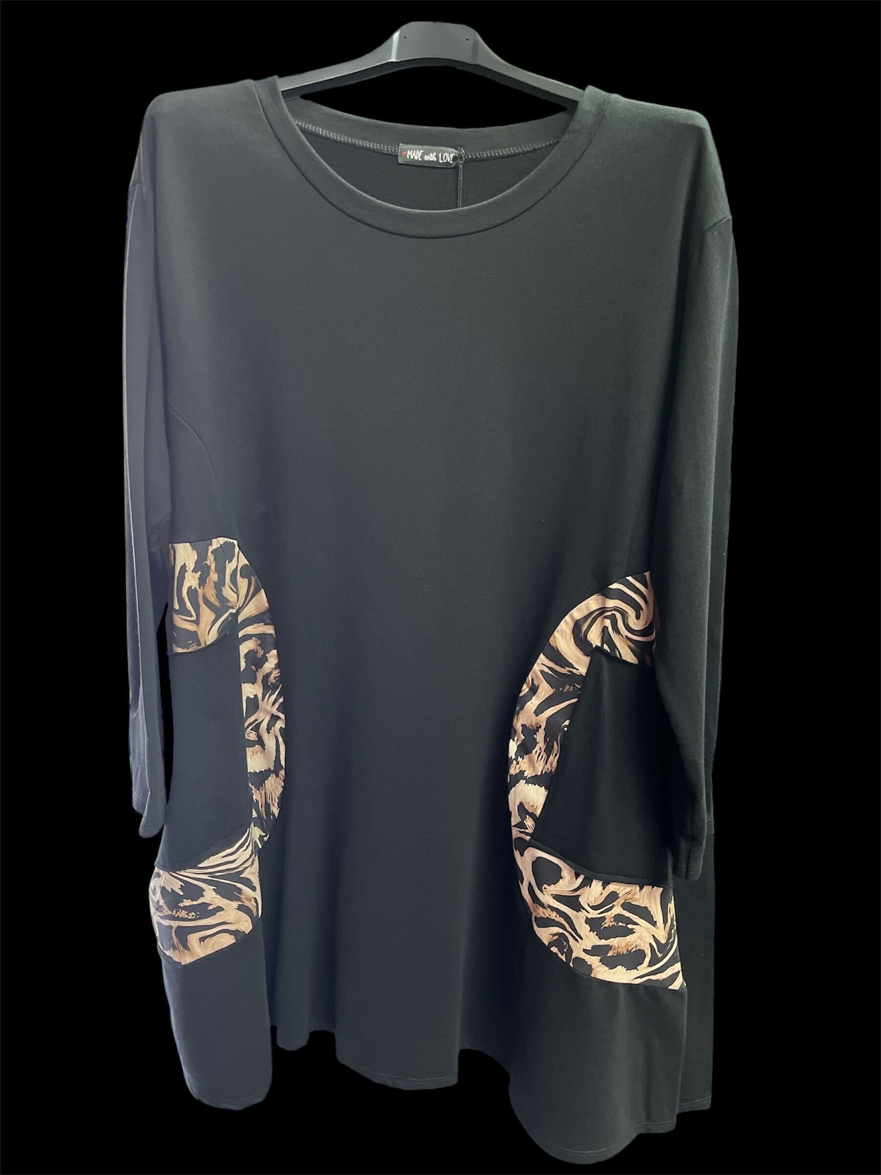 Robe (Animal Contour Poches)