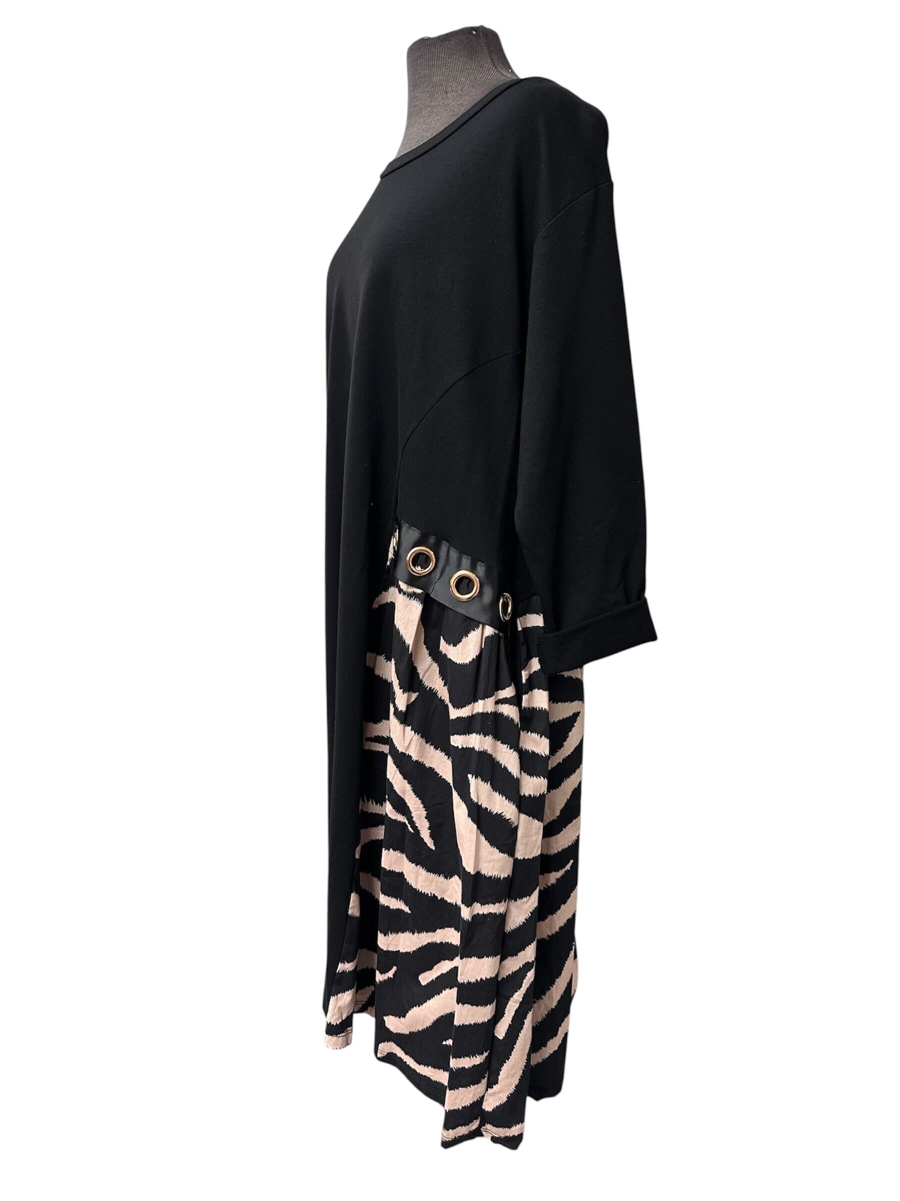 Robe noir avec motif zébré