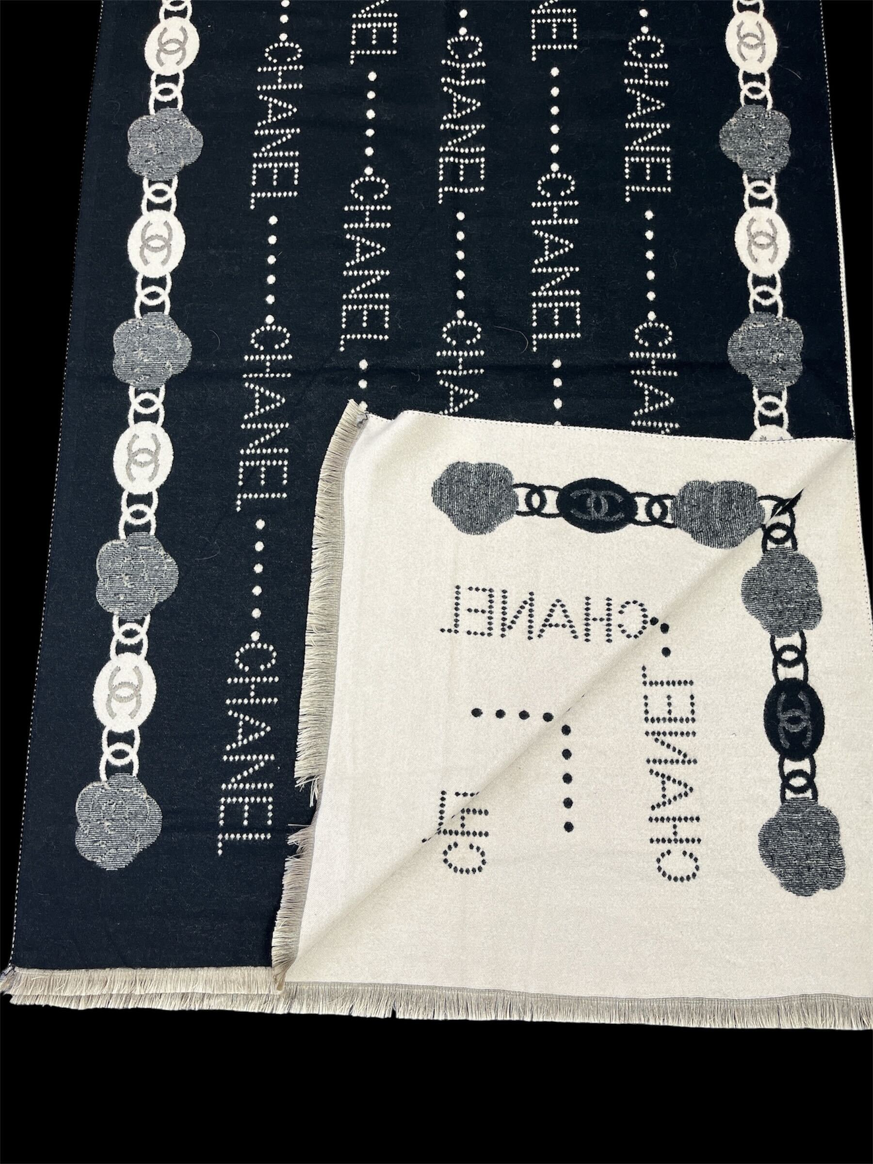 Foulard (Chanel)