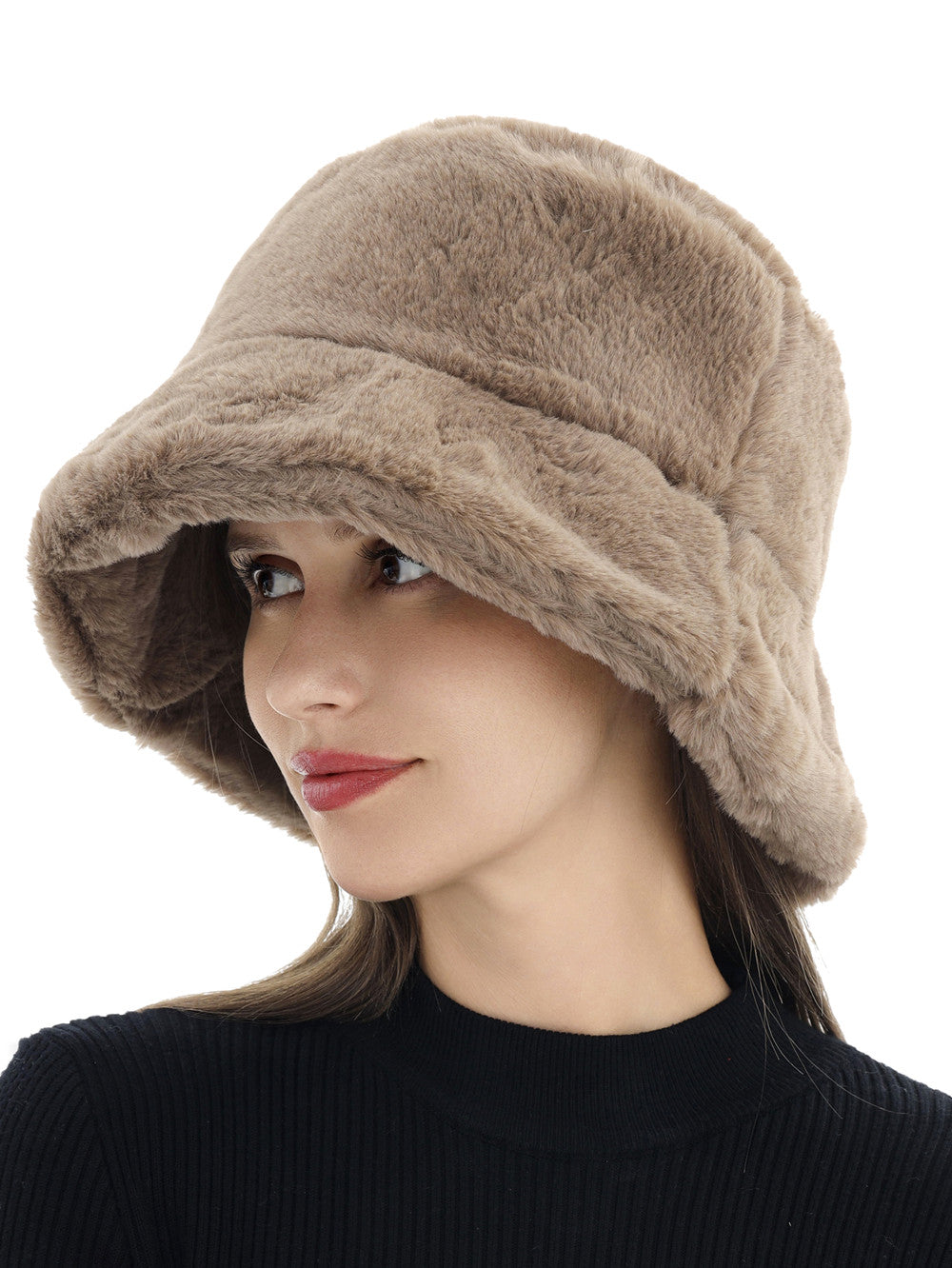 Chapeau de fausse fourrure