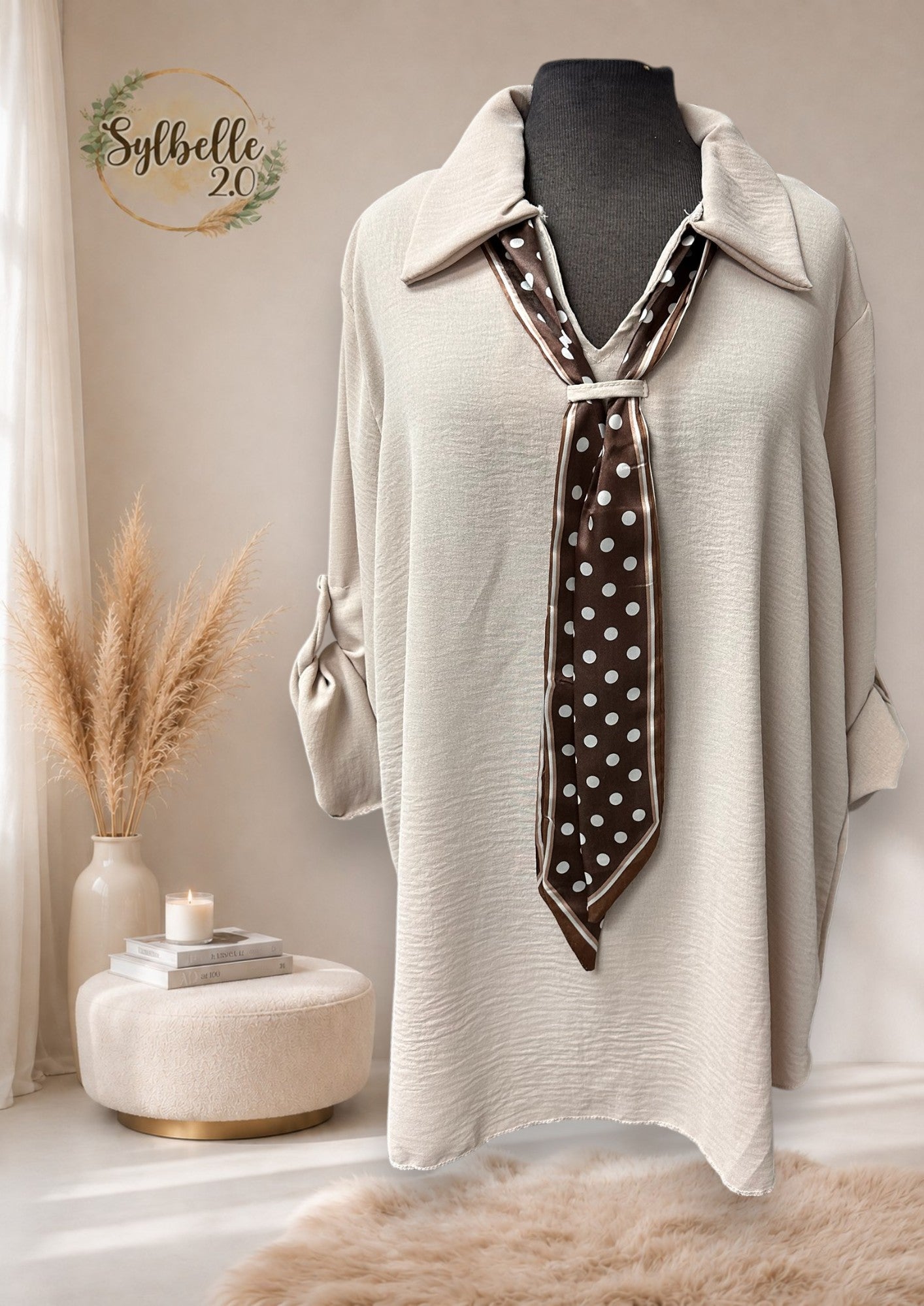 Blouse avec foulard brun à pois