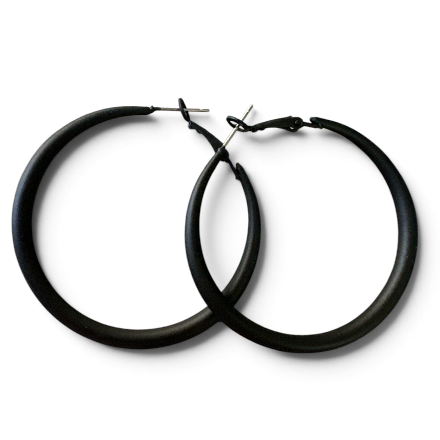 Boucle d'oreille anneaux noir
