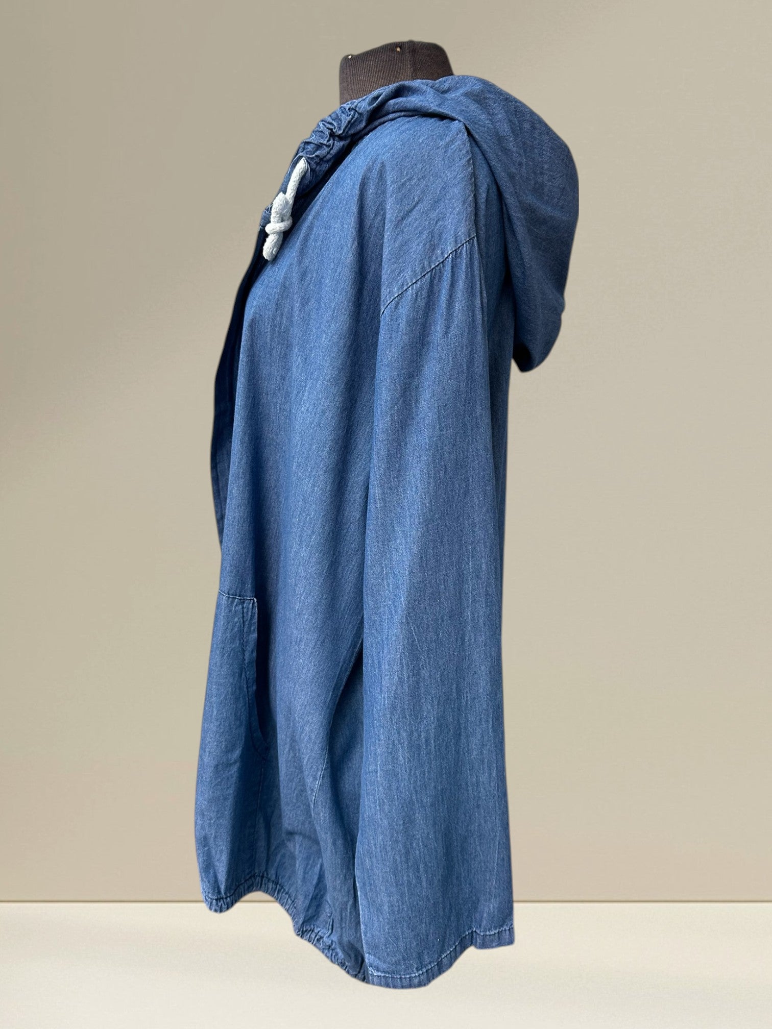 Veste de jeans à capuchon