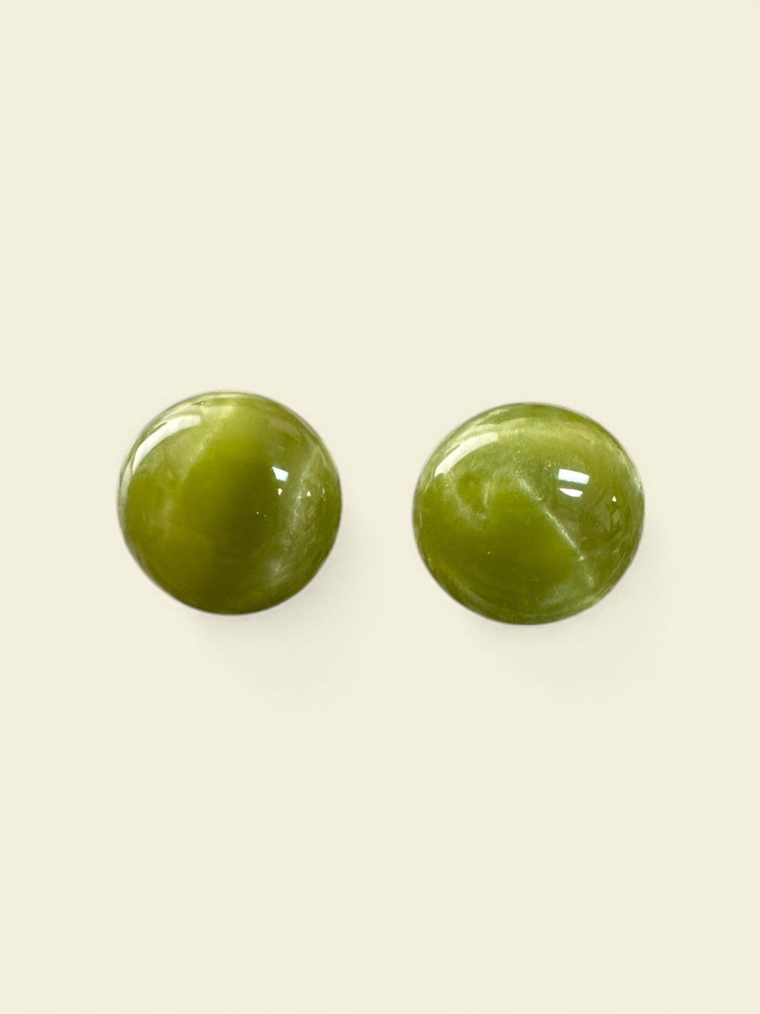 Boucle d'oreille (bouton)