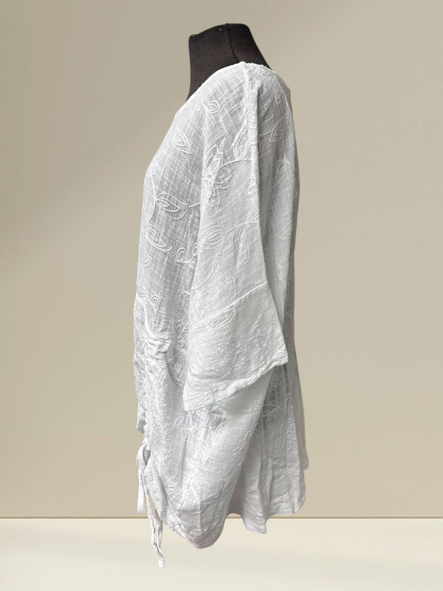 Blouse (fleurs brodées, cordon ajustable)