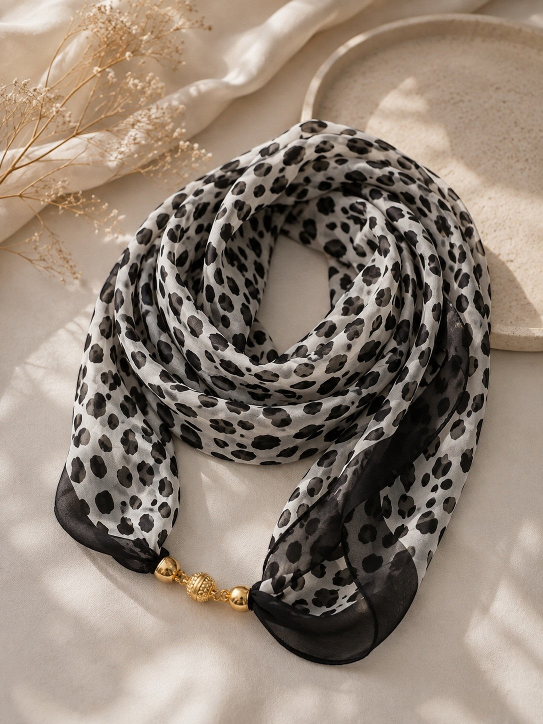 Foulard aimanté (tacheté)