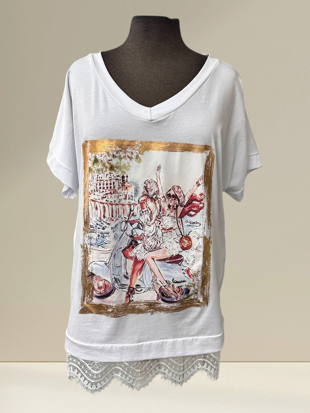 T-shirt (dentelle dans le bas)