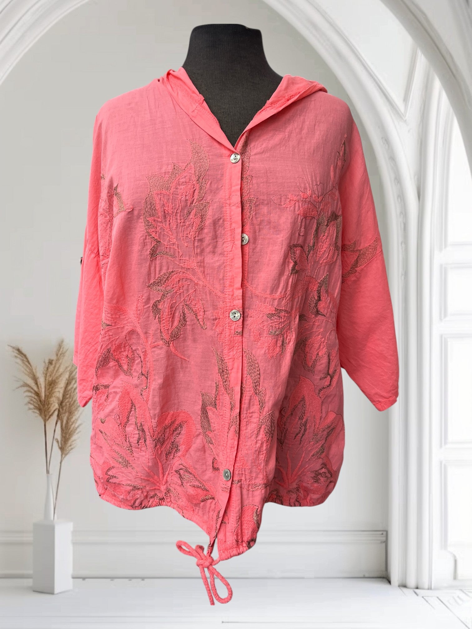 Blouse avec capuchon