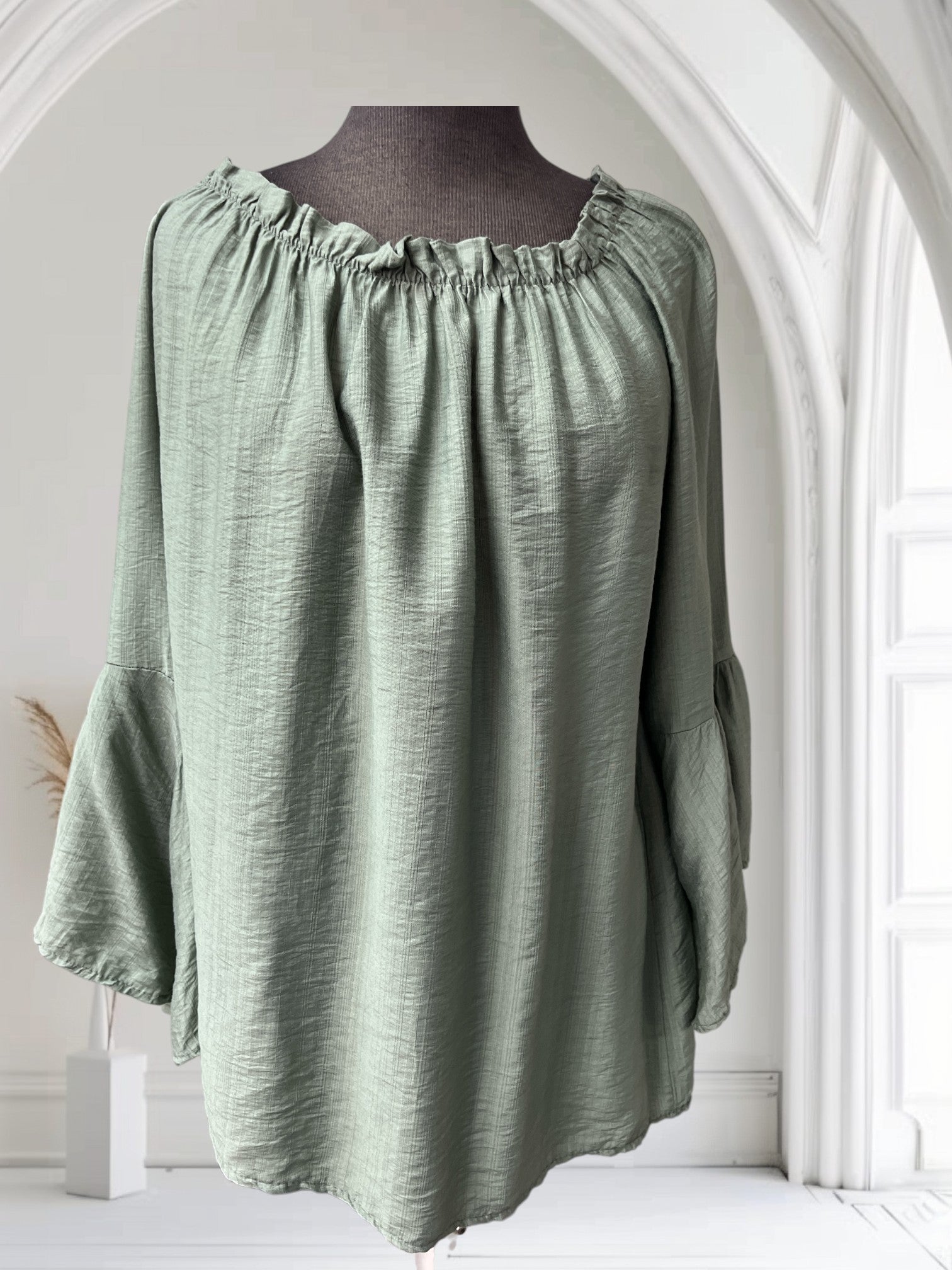 Blouse avec manches amples