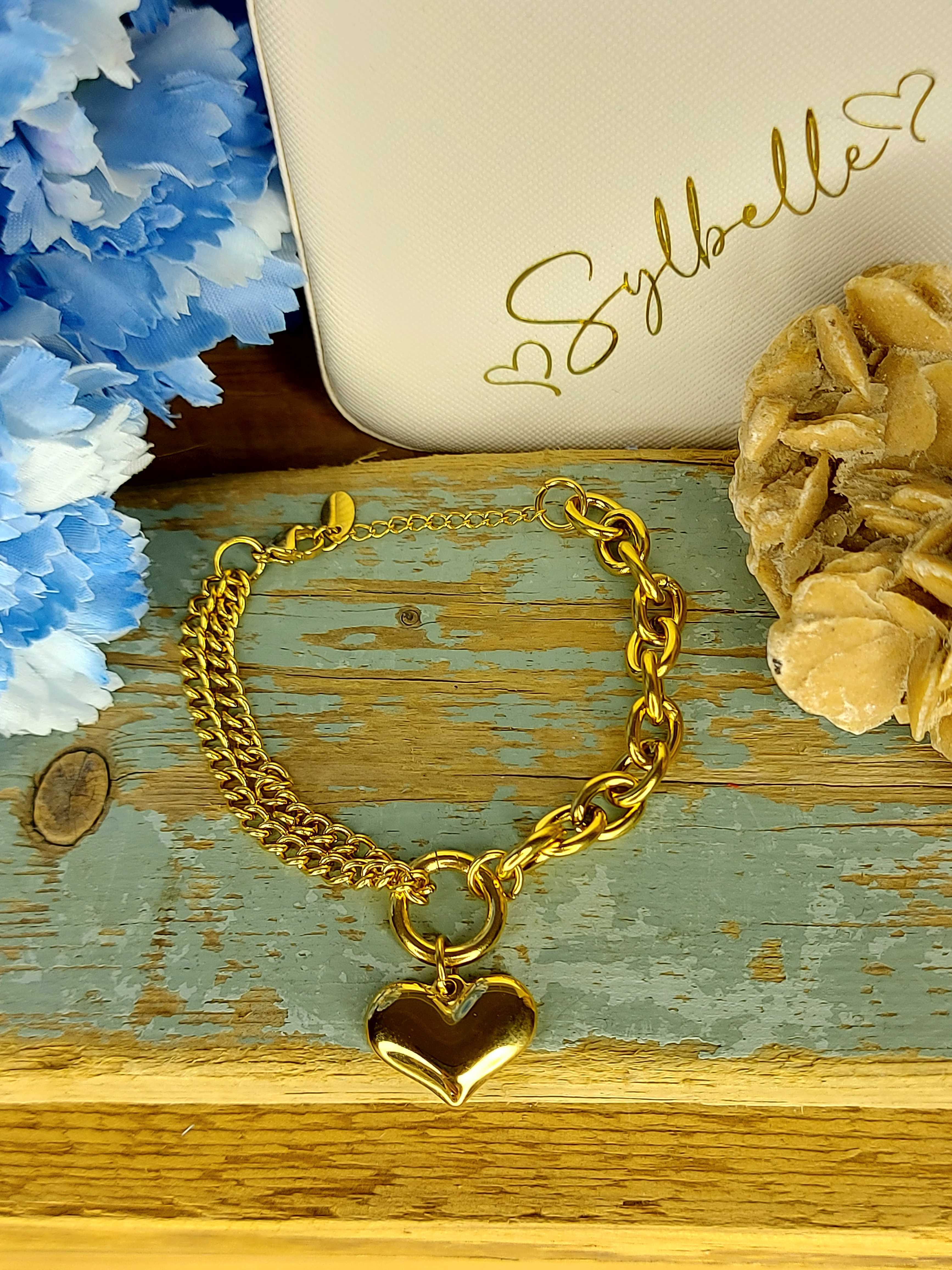 Bracelet