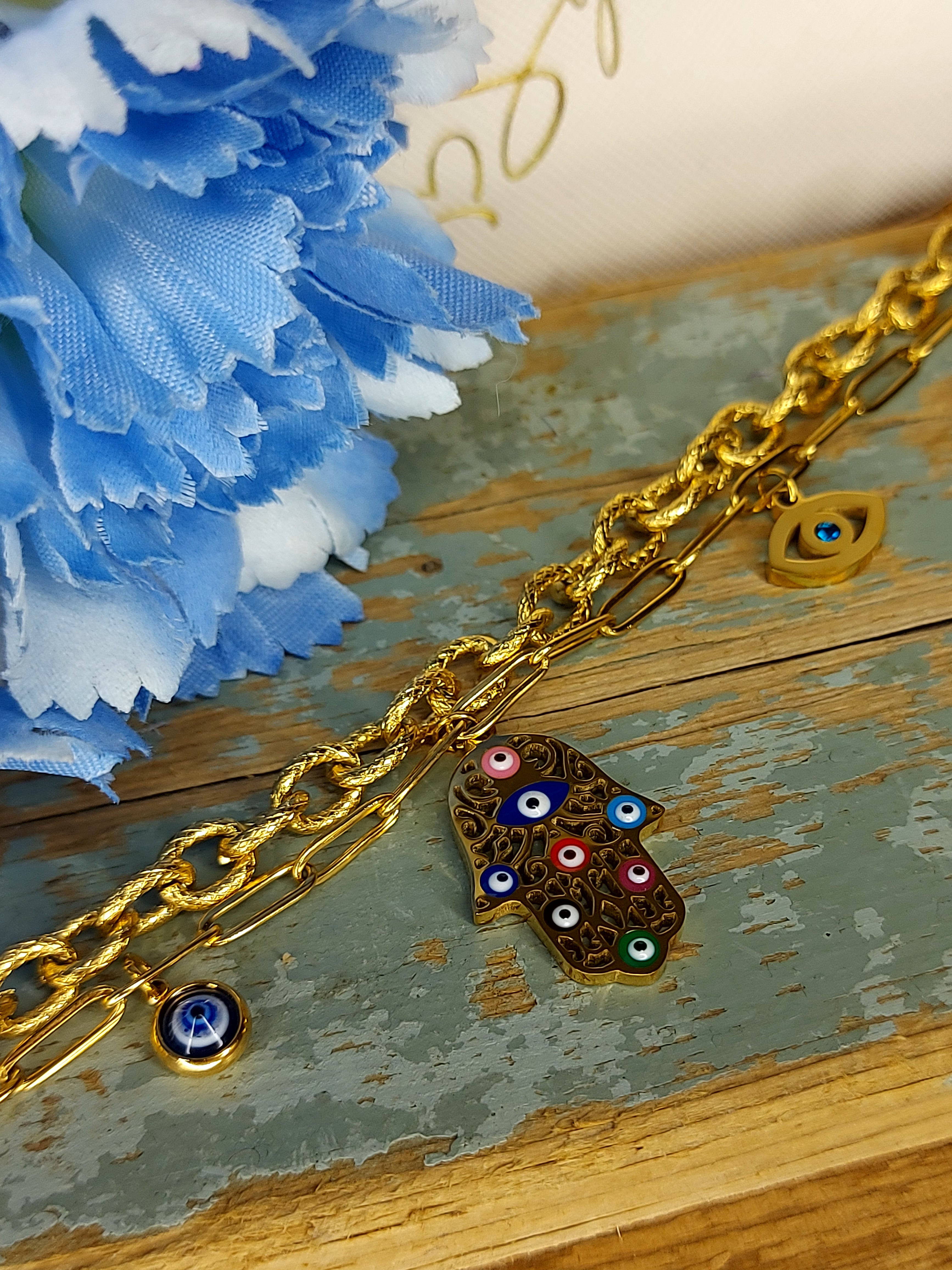 Bracelet