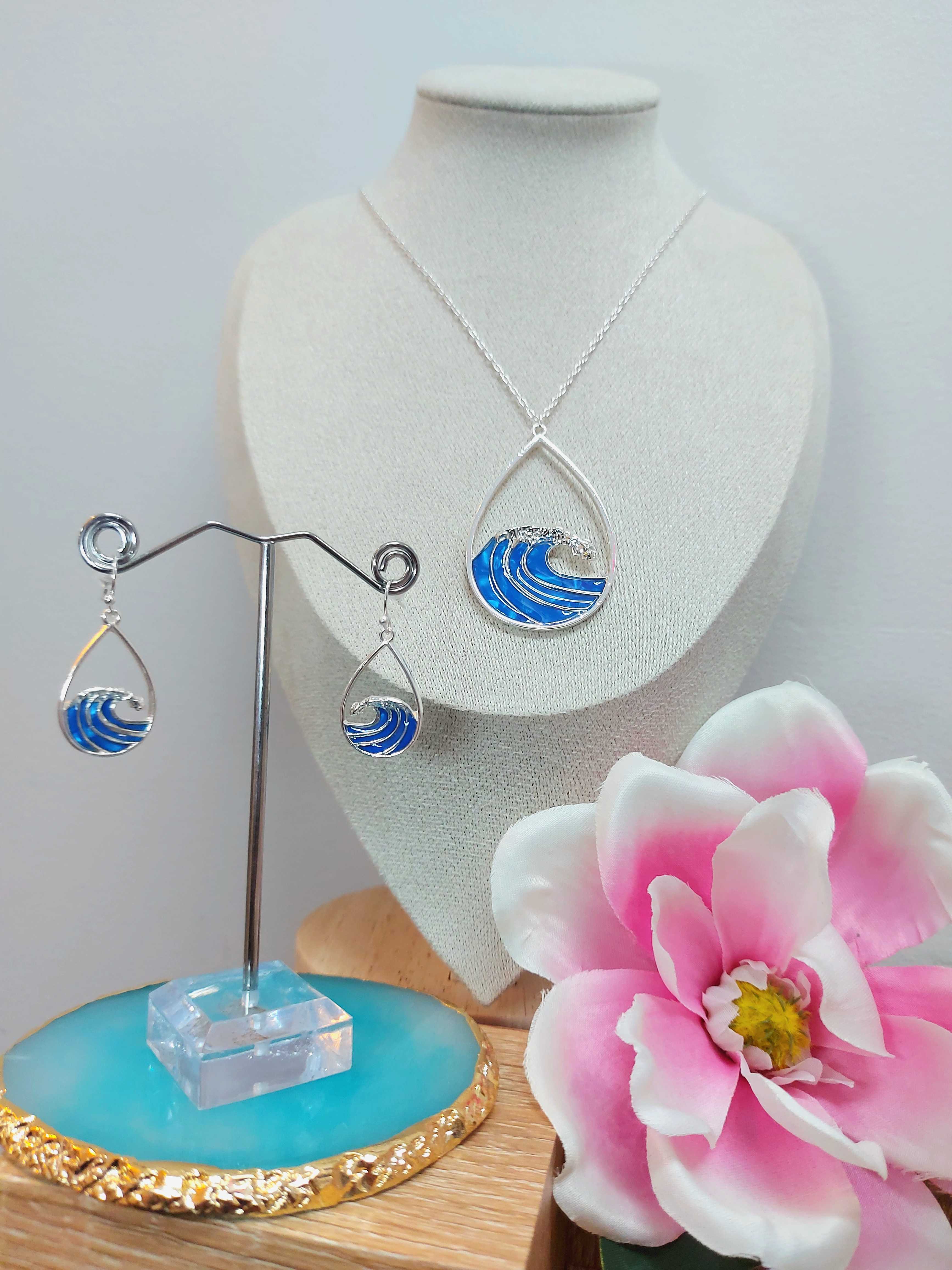 Boucle d'oreille+collier