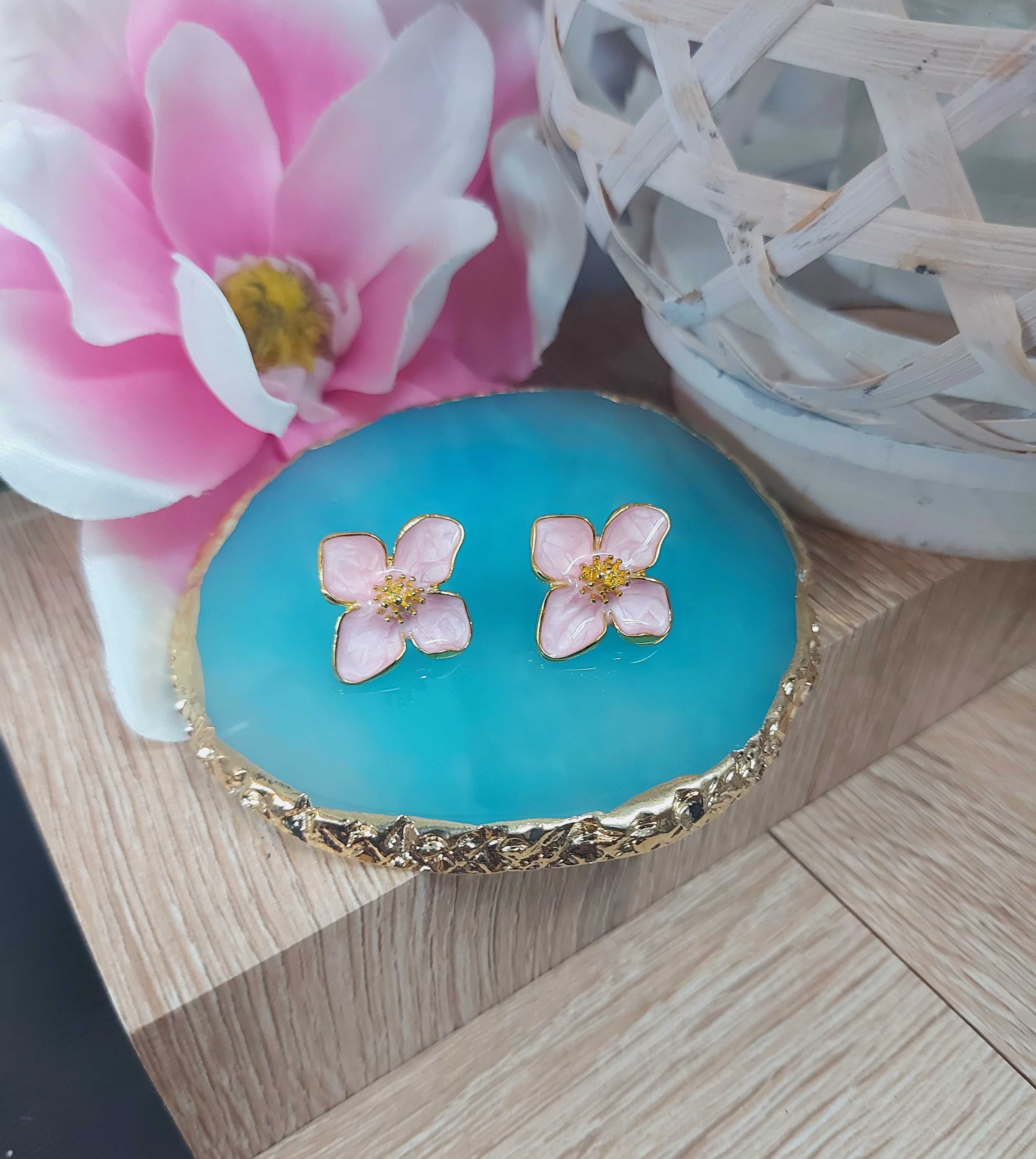 Boucle d'oreille
