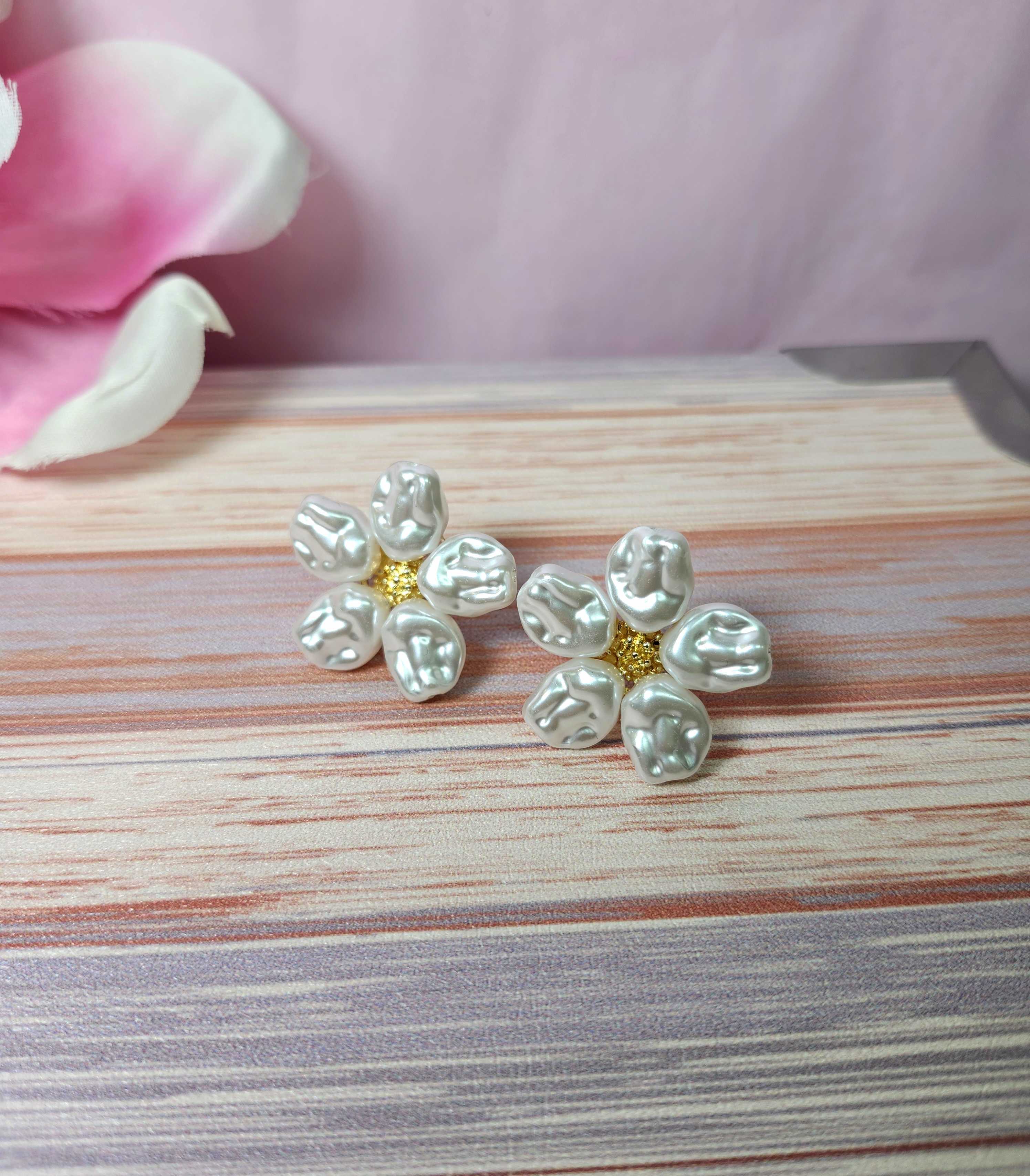 Boucle d'oreille