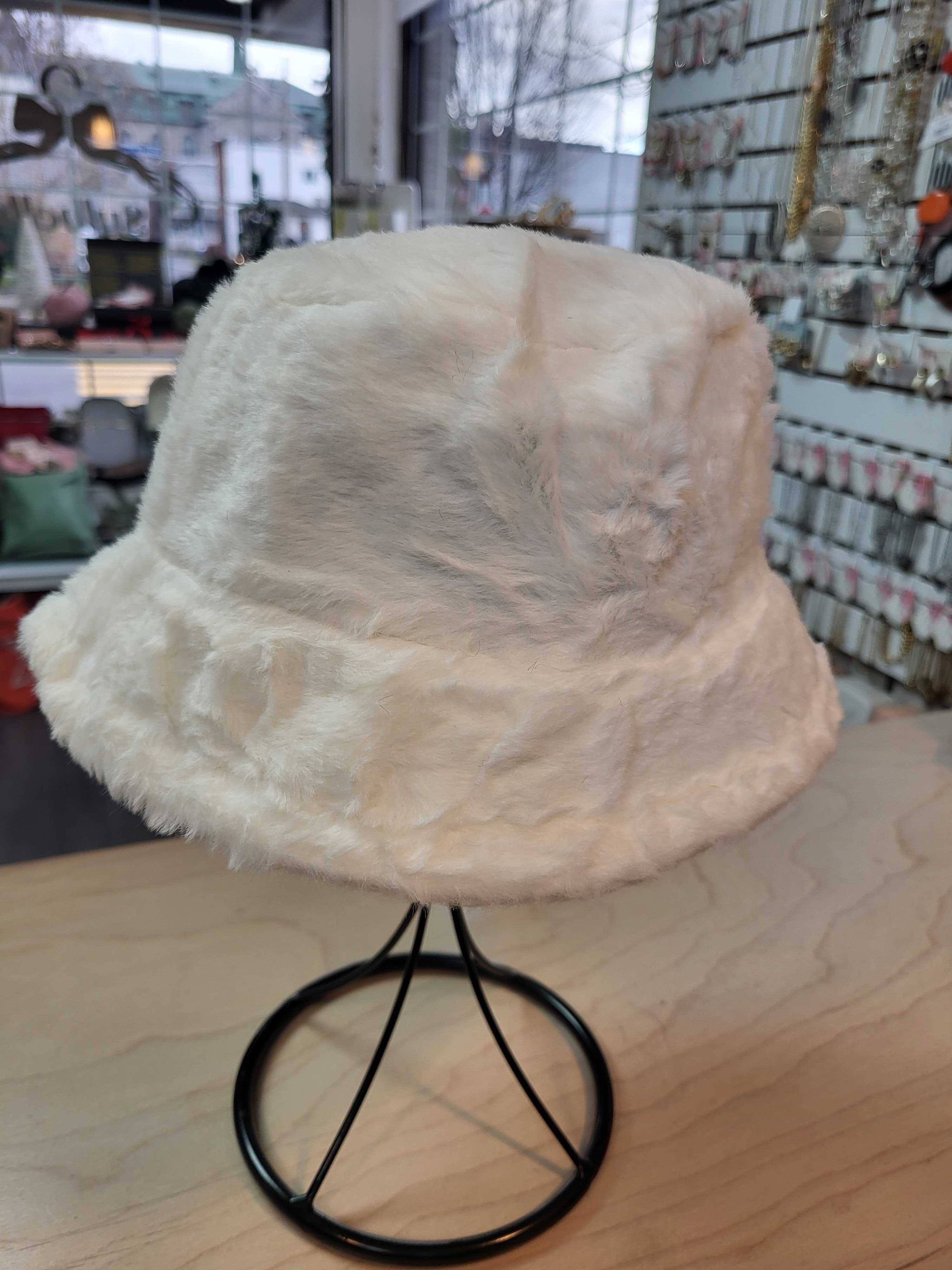 Nouveauté Chapeau Automne / Hiver 2024/2025 - Boutique Sylbelle