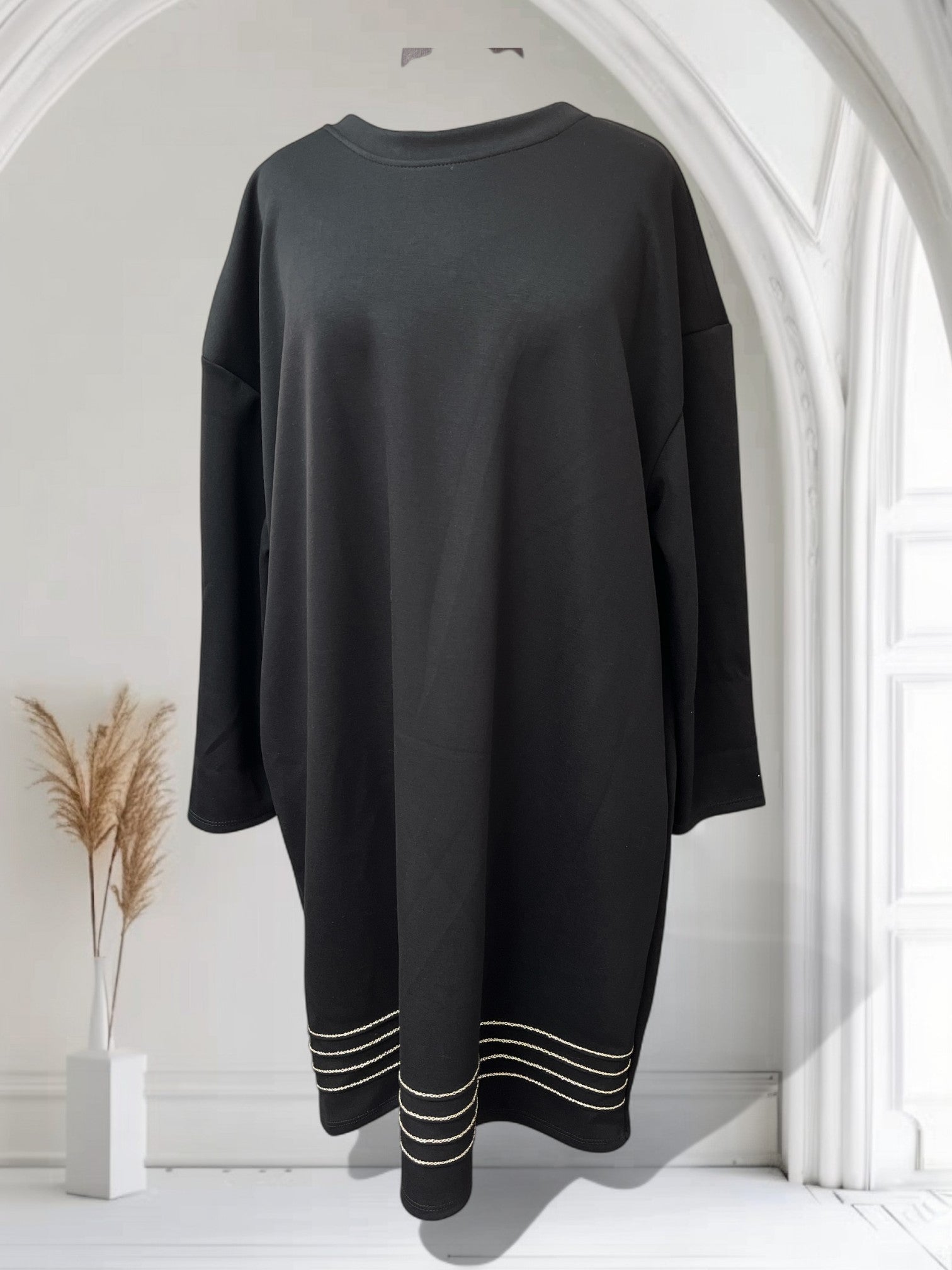 Robe avec lignes or
