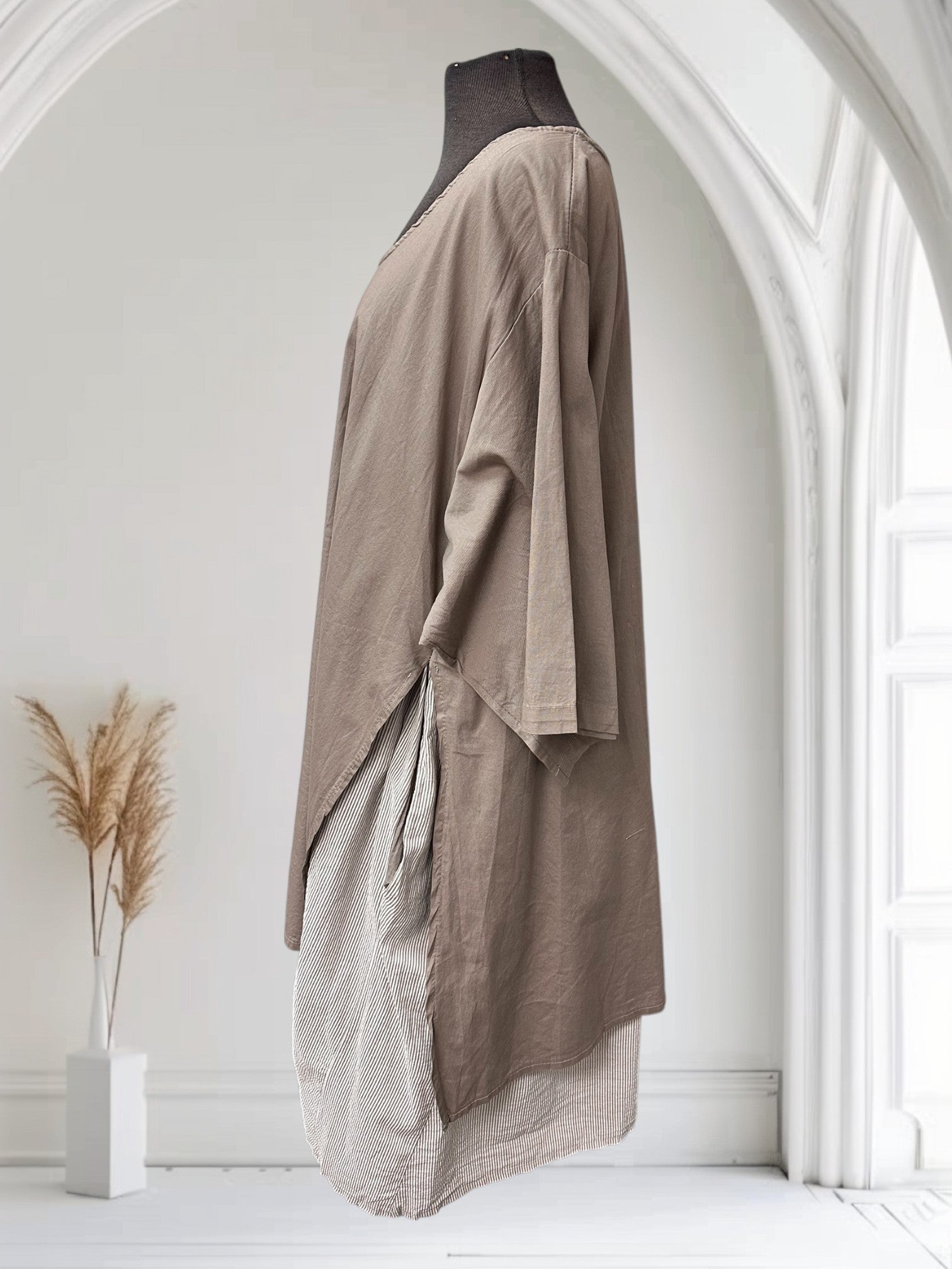 Robe (avec insertion de tissu rayé)