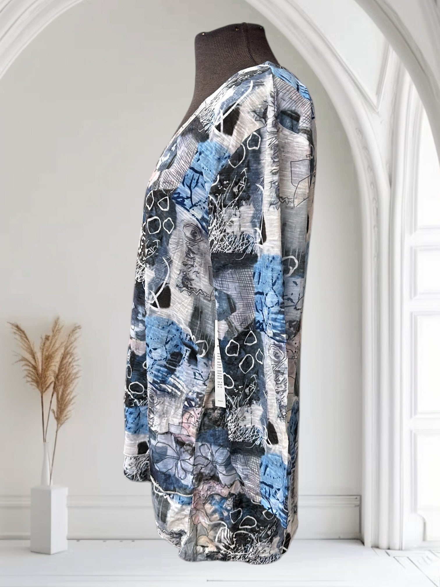 Chandail encolure en v Tango Mango (motif)