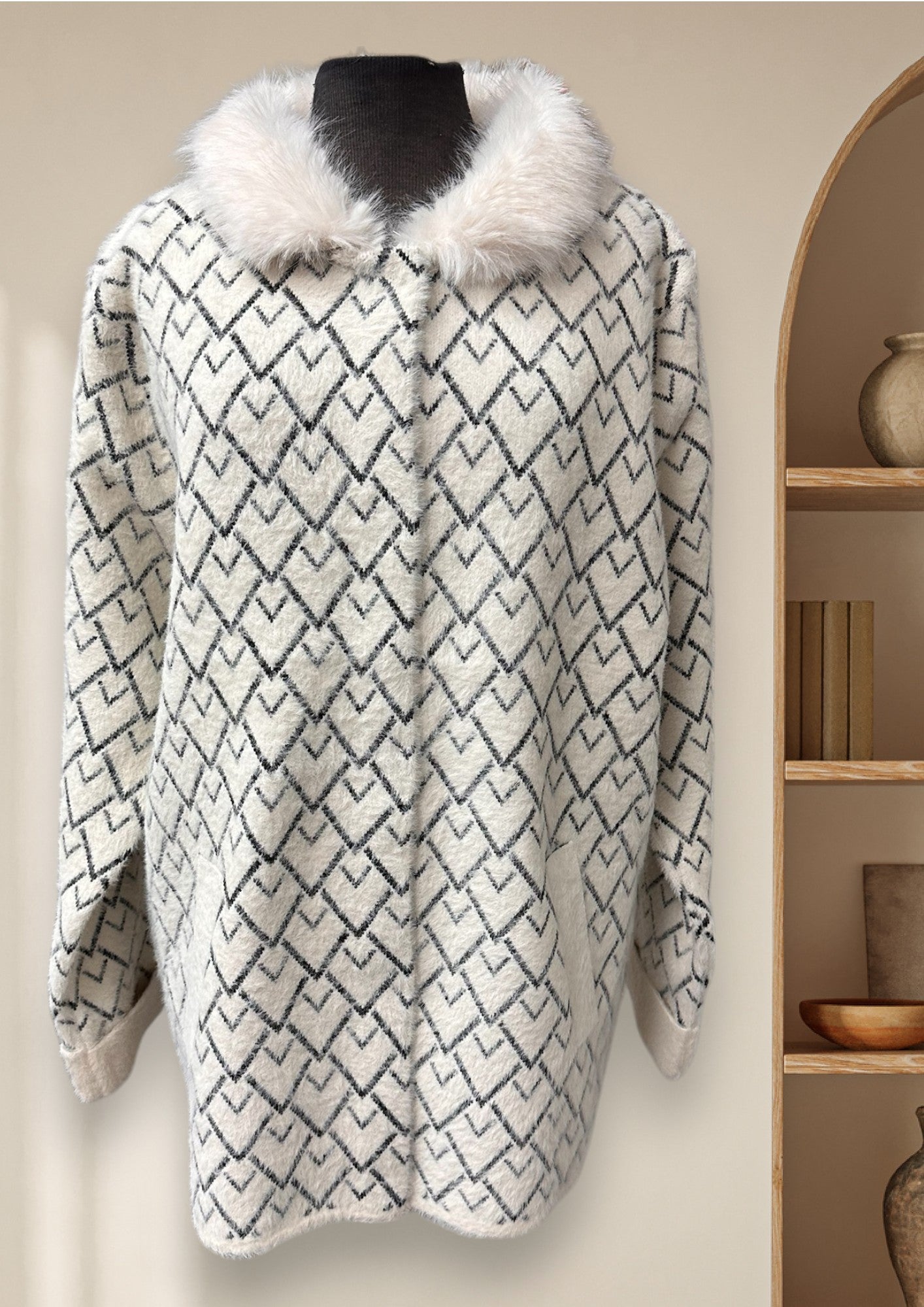 Veste avec collet de fourrure