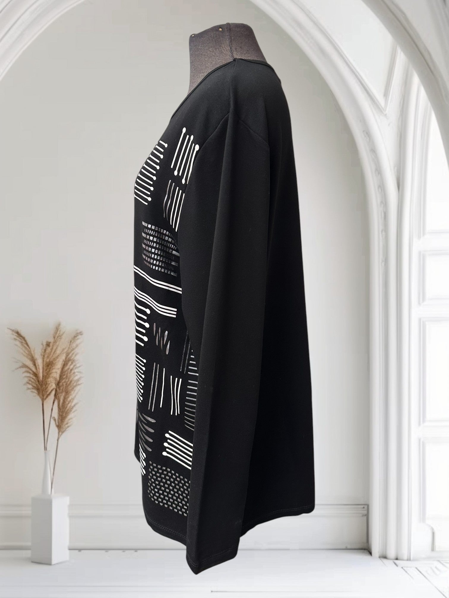 Chandail (motif de lignes)