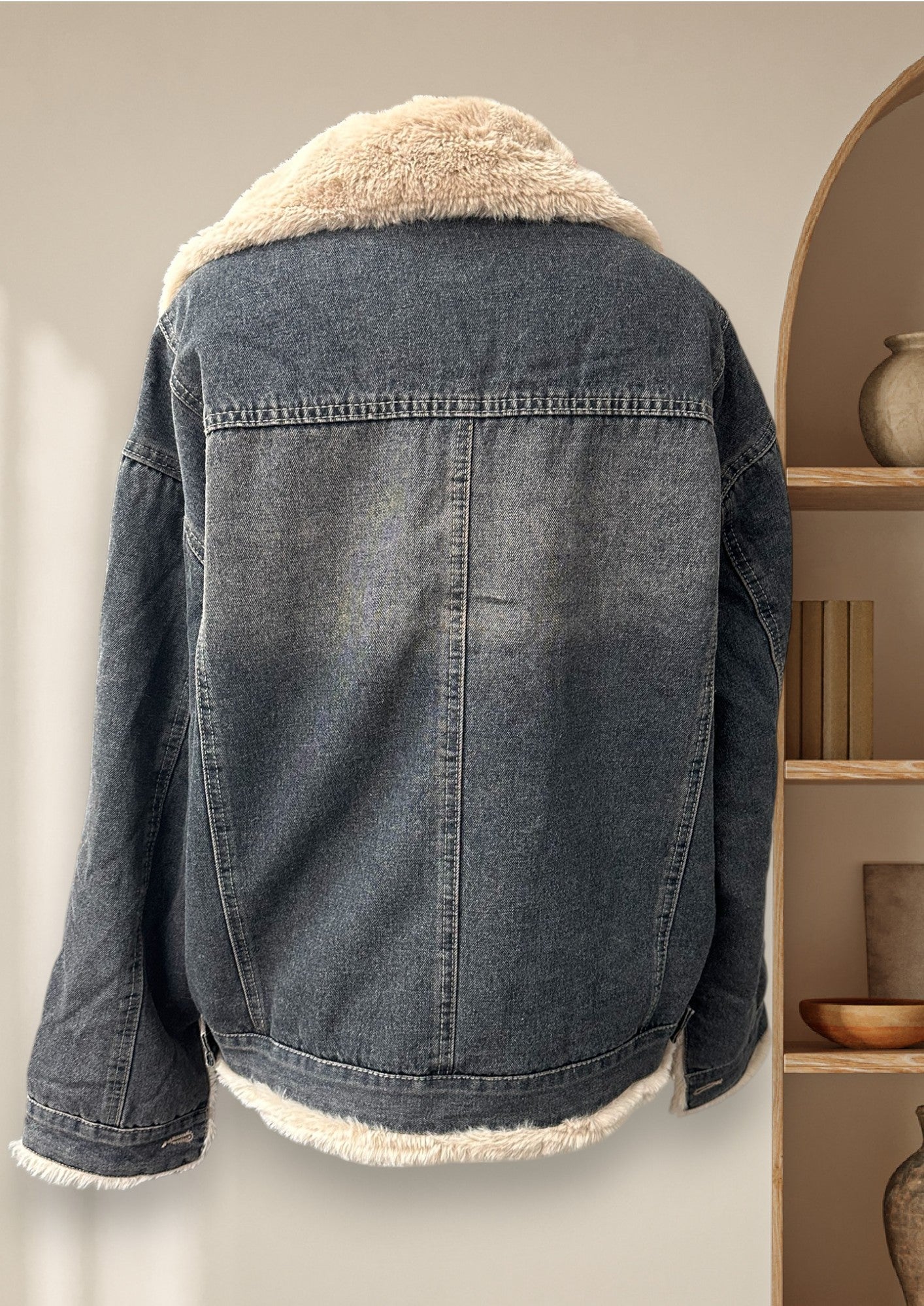 Manteau de jeans (avec fausse fourrure à l'intérieur)