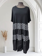 Robe (avec rayure)