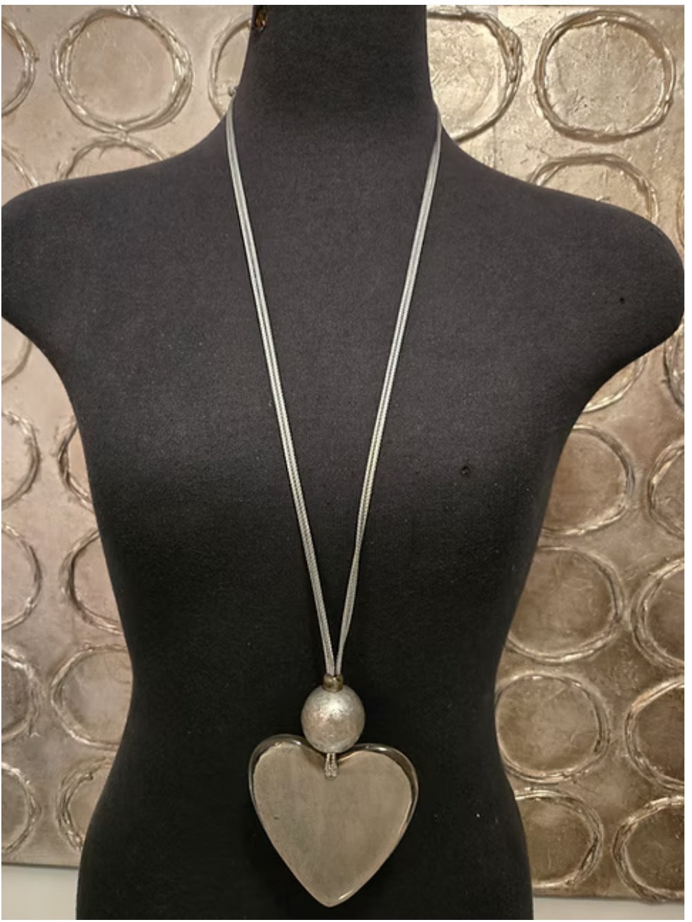 Collier