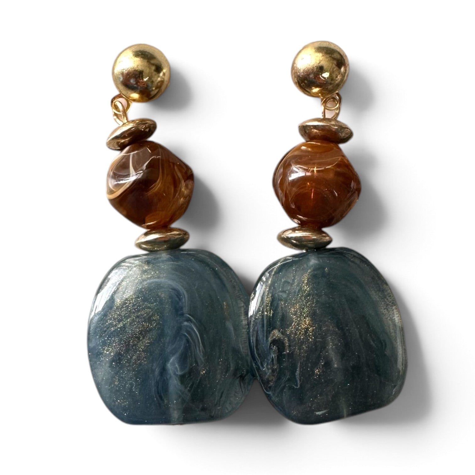Boucle d'oreille (bleue et brune)