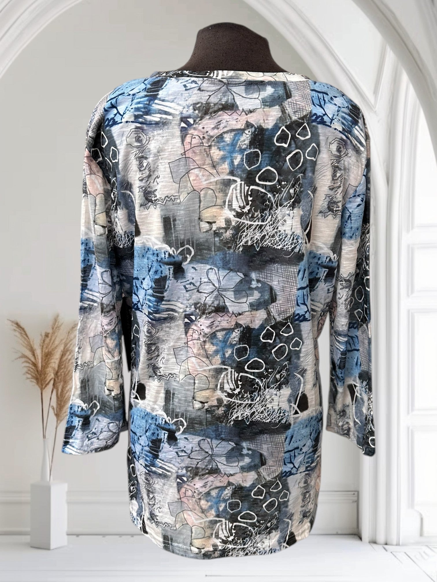 Chandail encolure en v Tango Mango (motif)