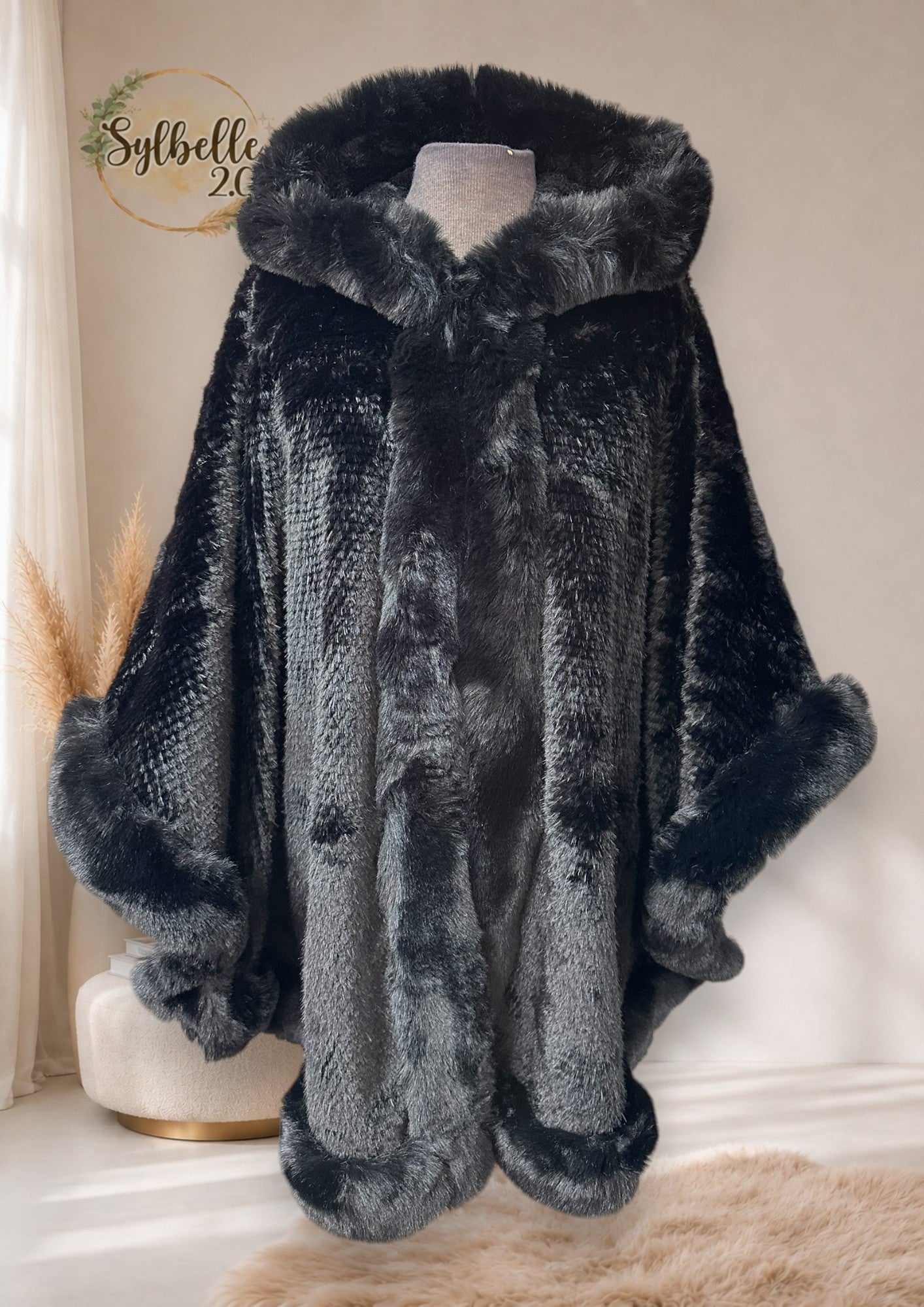 Cape (Fausse Fourrure)