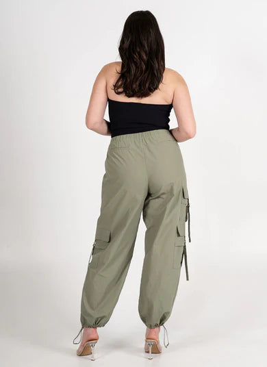 Pantalon cargo OVERSIZED (c'est moi)