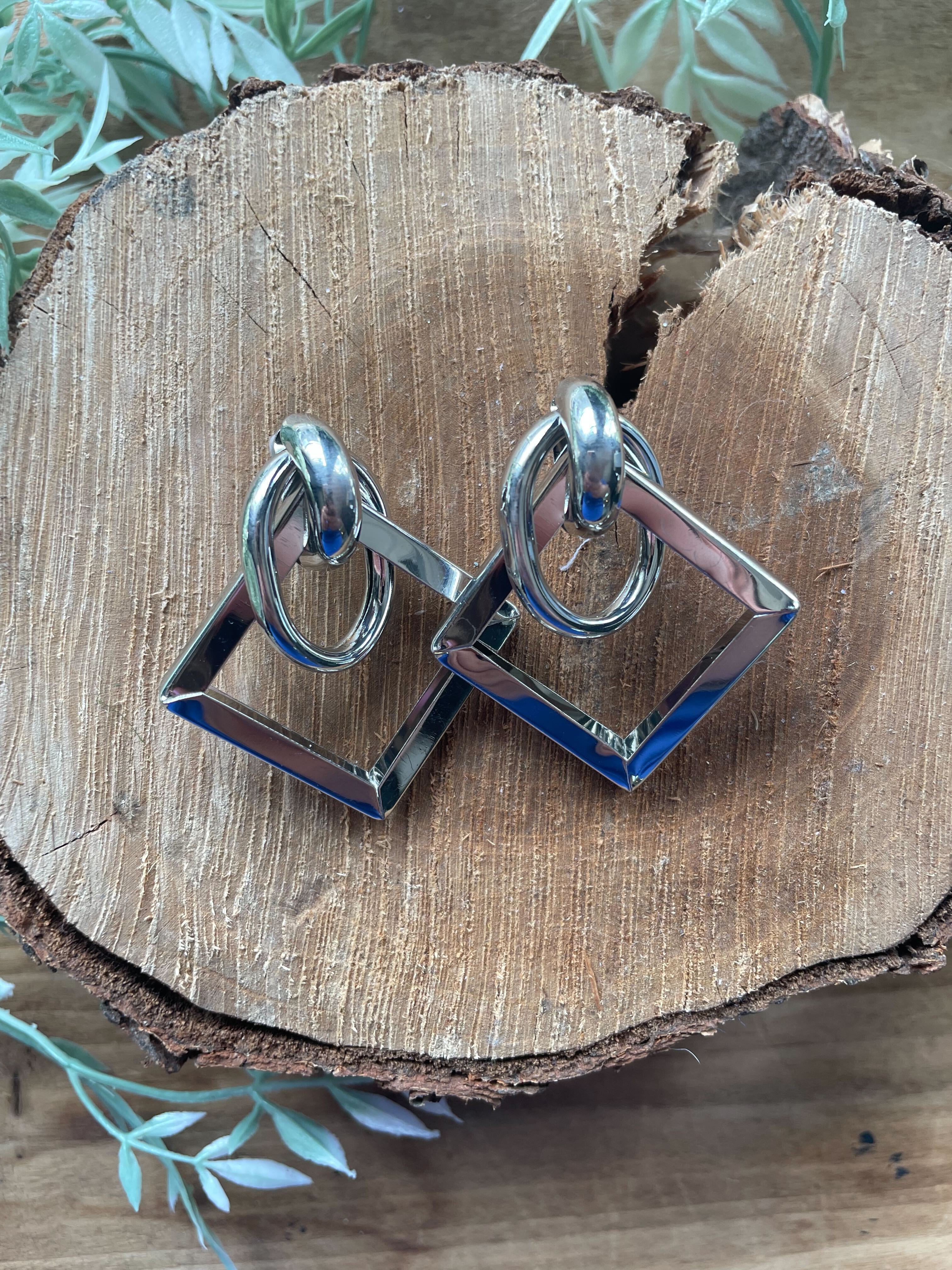 Boucle d'oreille