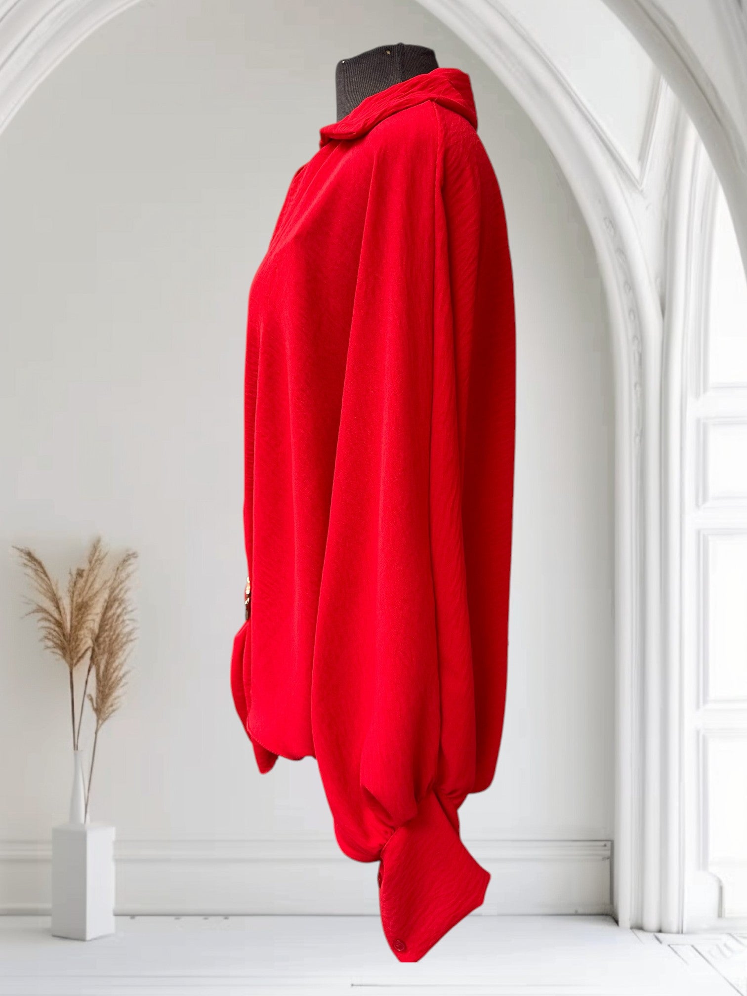 Blouse (avec bijoux ceinture)