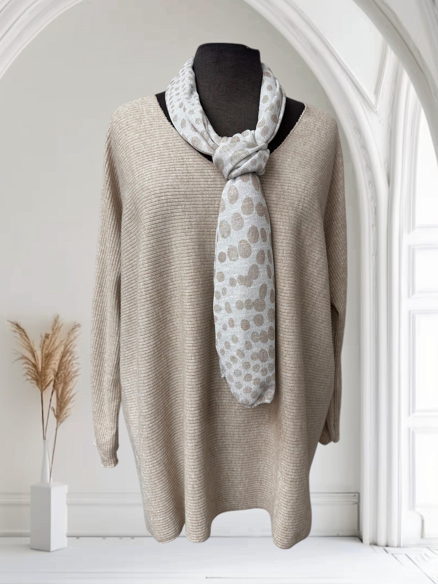 Chandail avec foulard