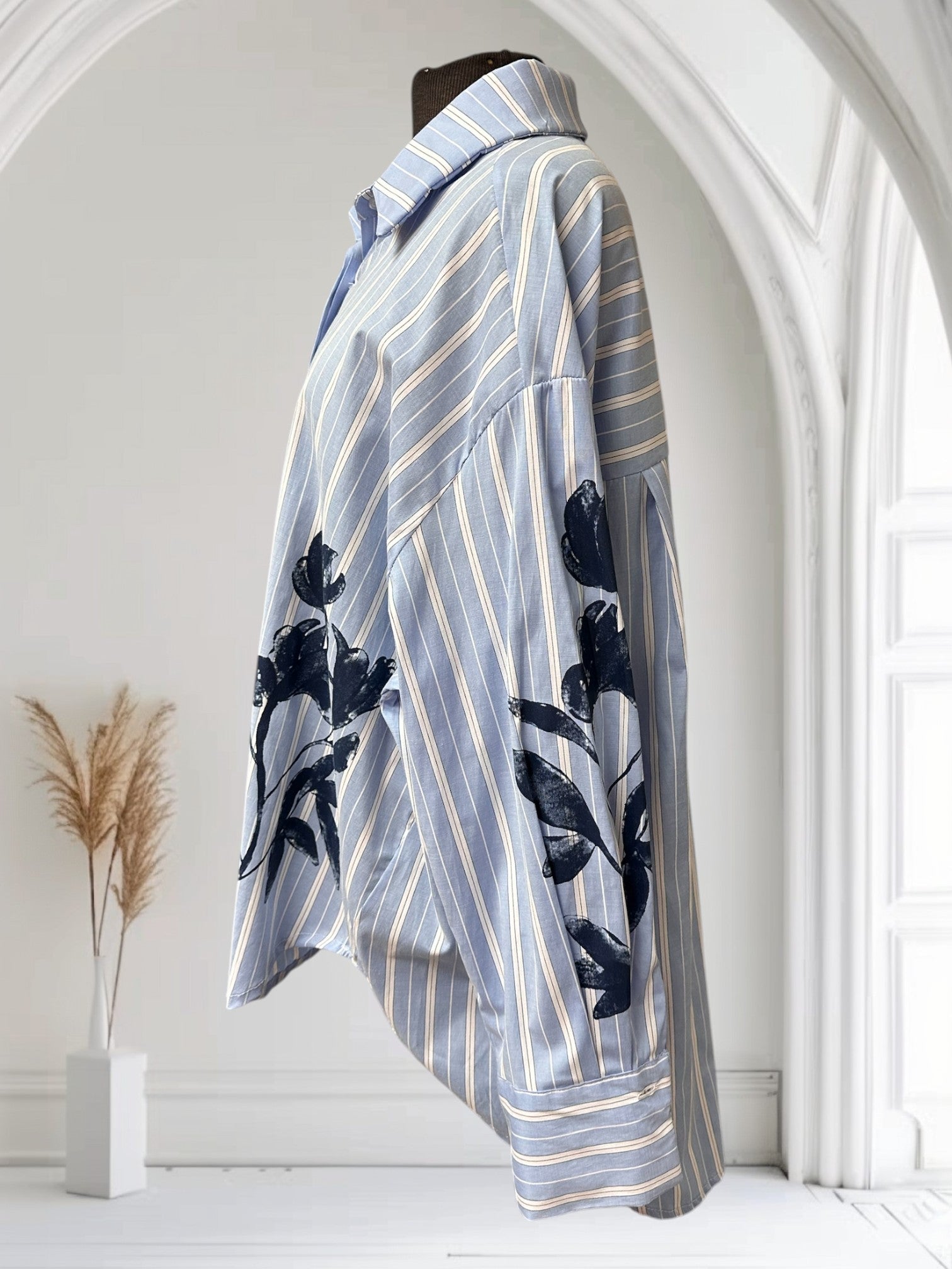 Blouse rayé avec fleurs