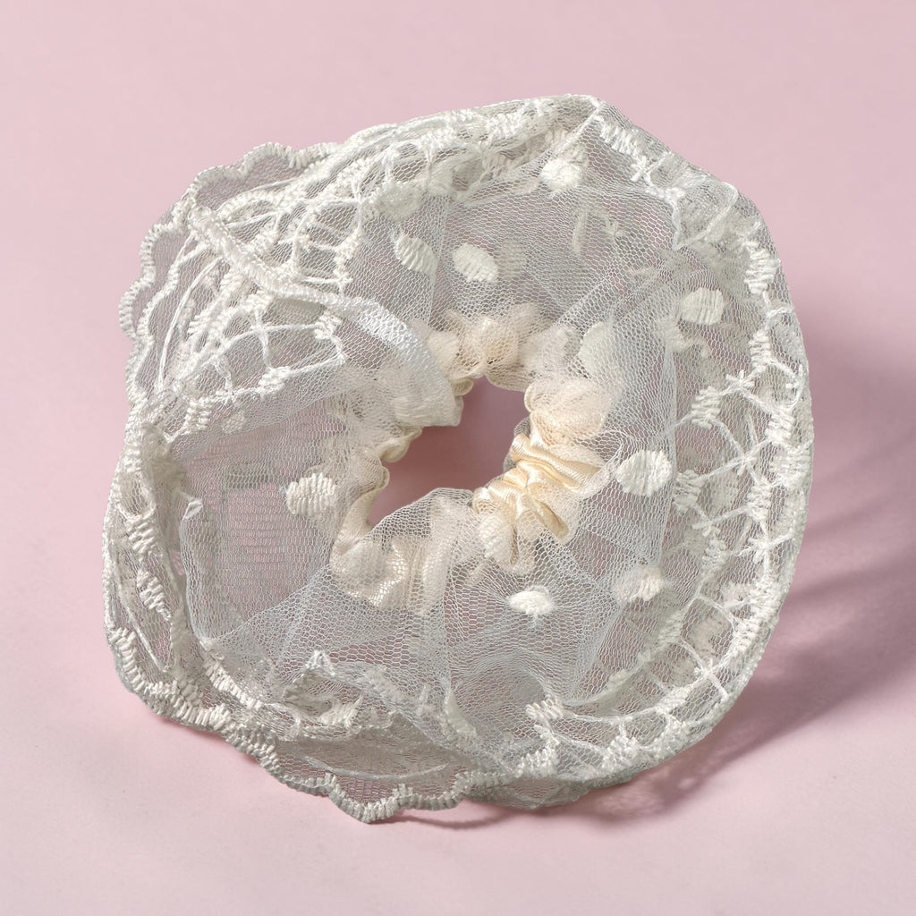 Élastique à cheveux en dentelle