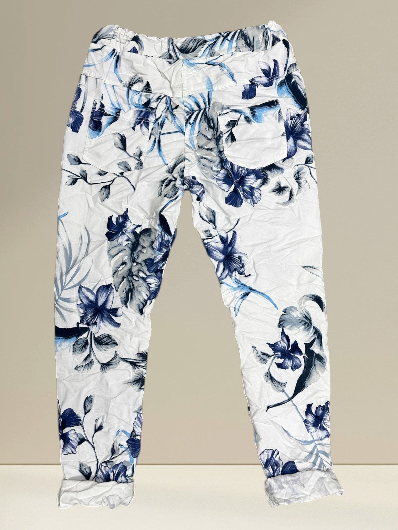 Pantalon (fleurs bleues)