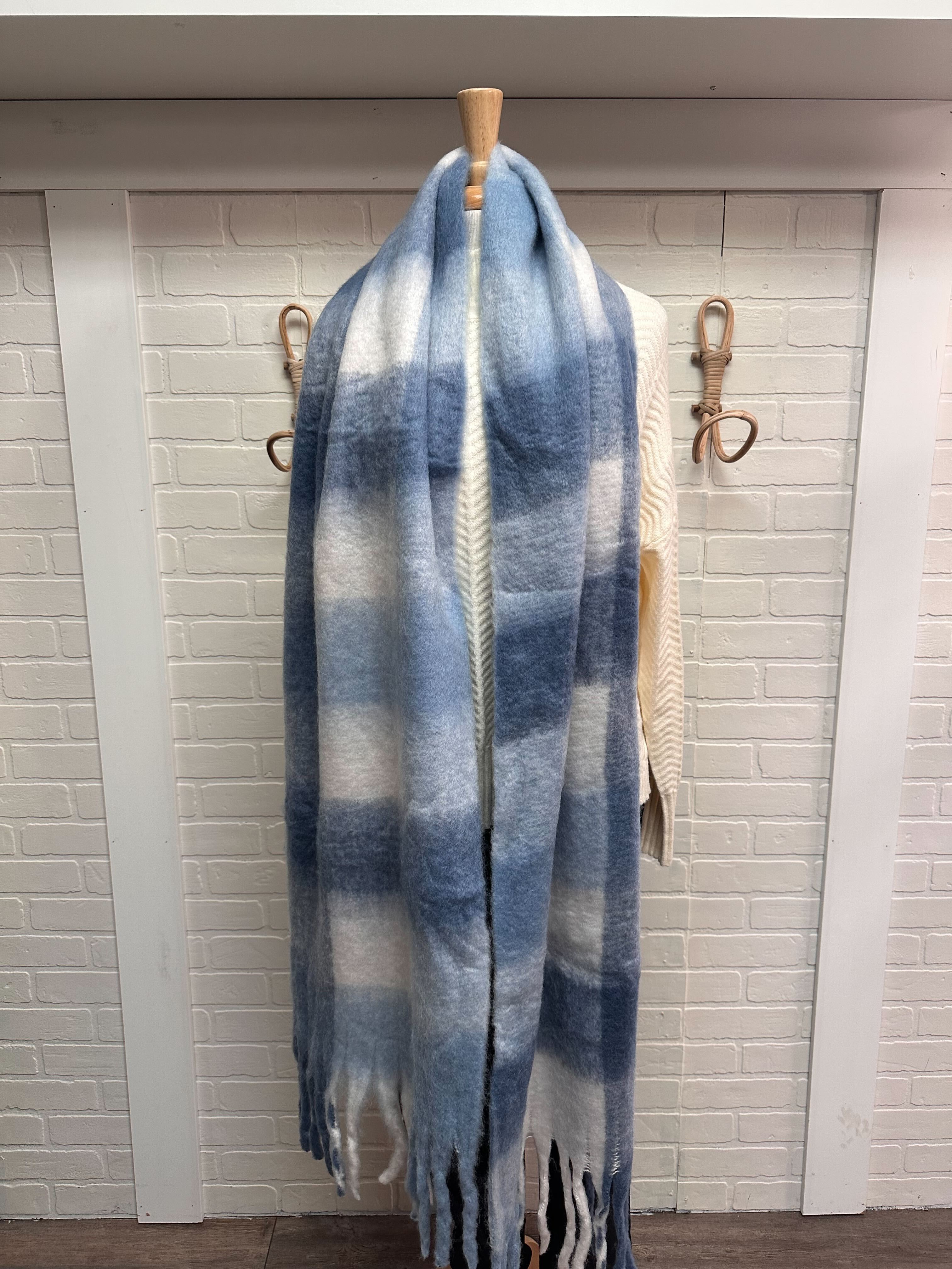 Nouveauté foulard automne/hiver 2023/24