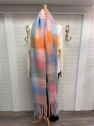 Nouveauté foulard automne/hiver 2023/24